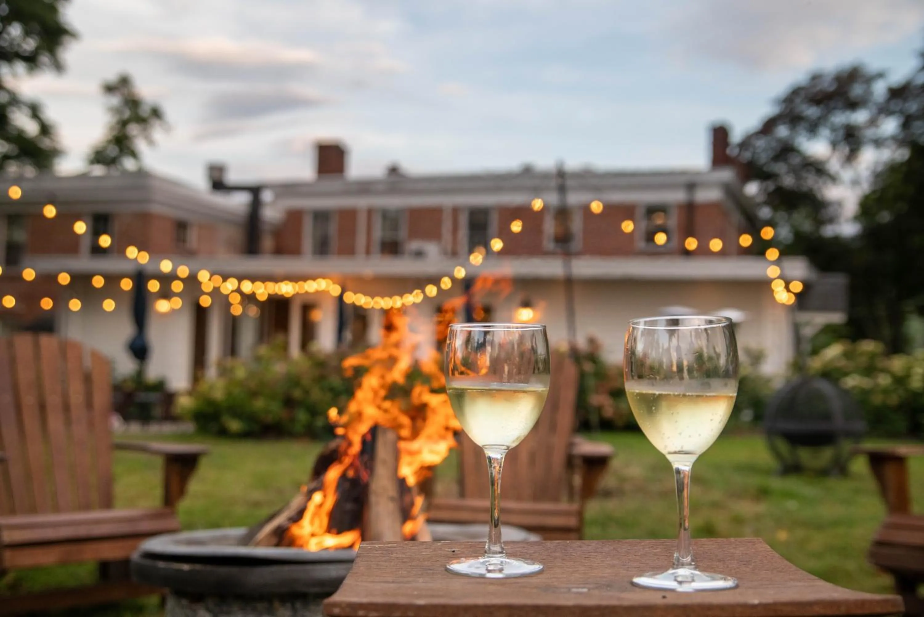 Patio in Cromwell Manor Inn