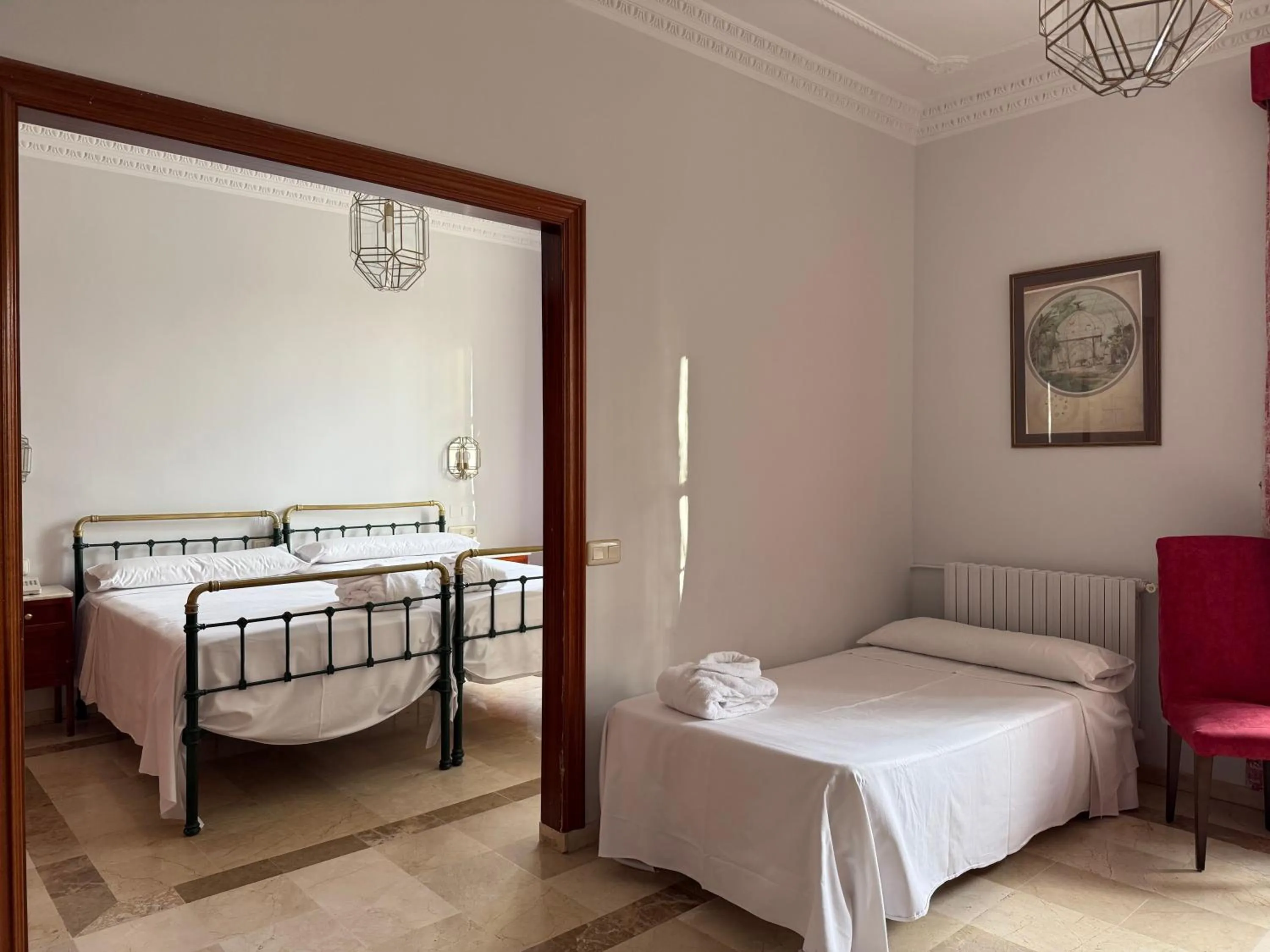 Bed in Hotel Parque Balneario Termas Pallares