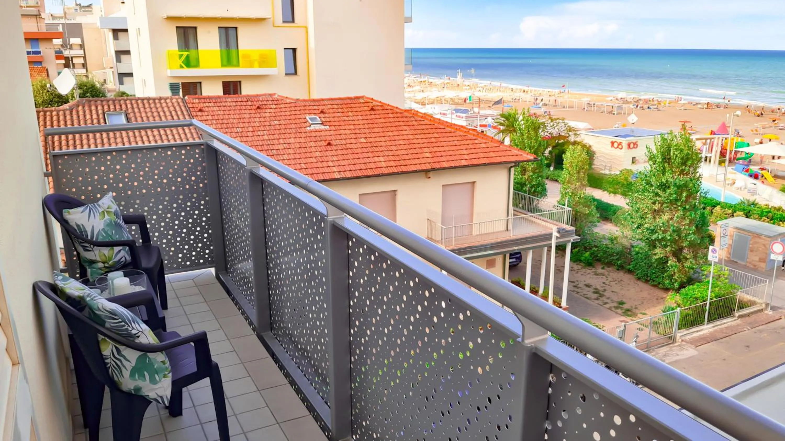 Sea view in Residence Marittimo Riccione