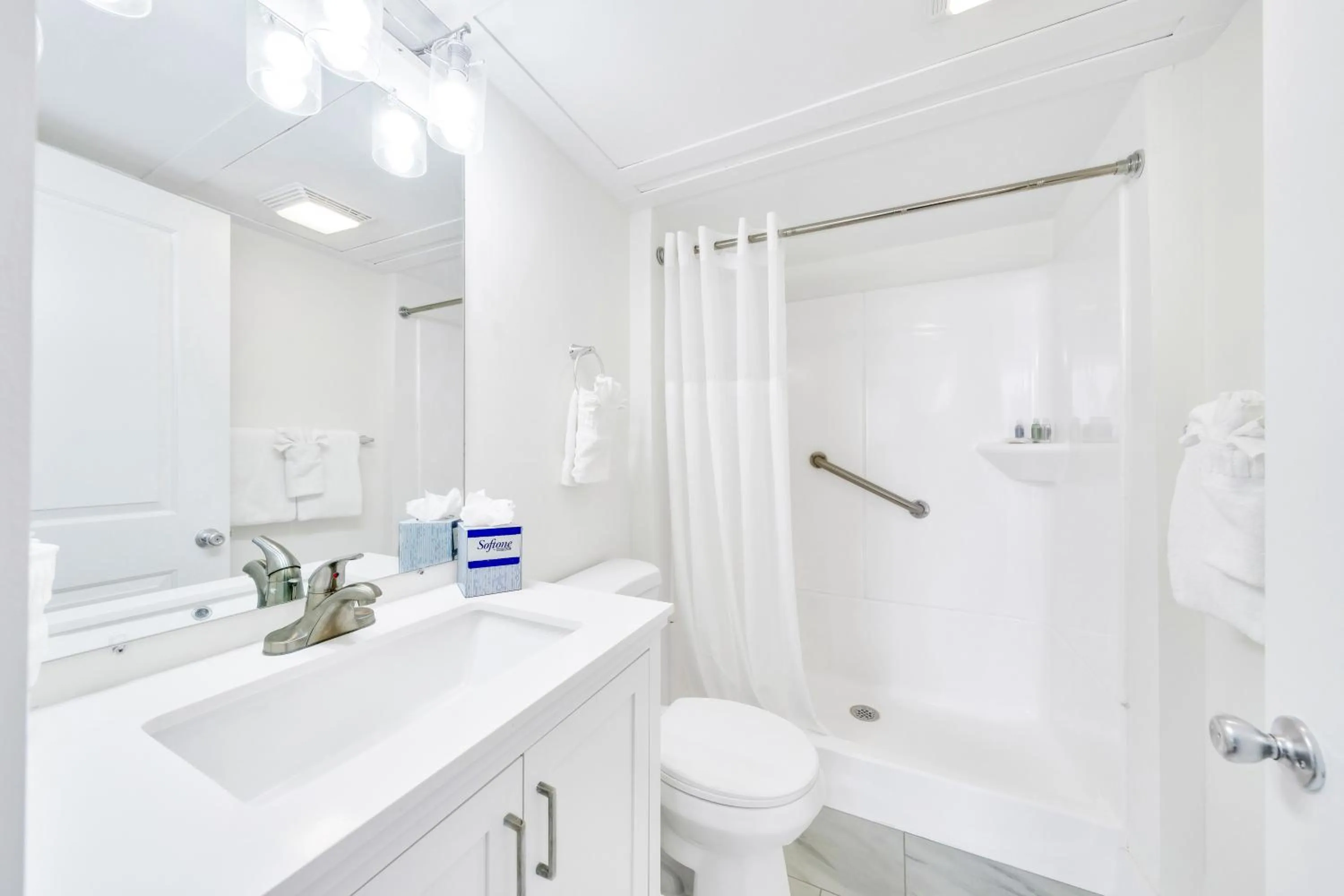 Bathroom in Madison Resort Wildwood Crest