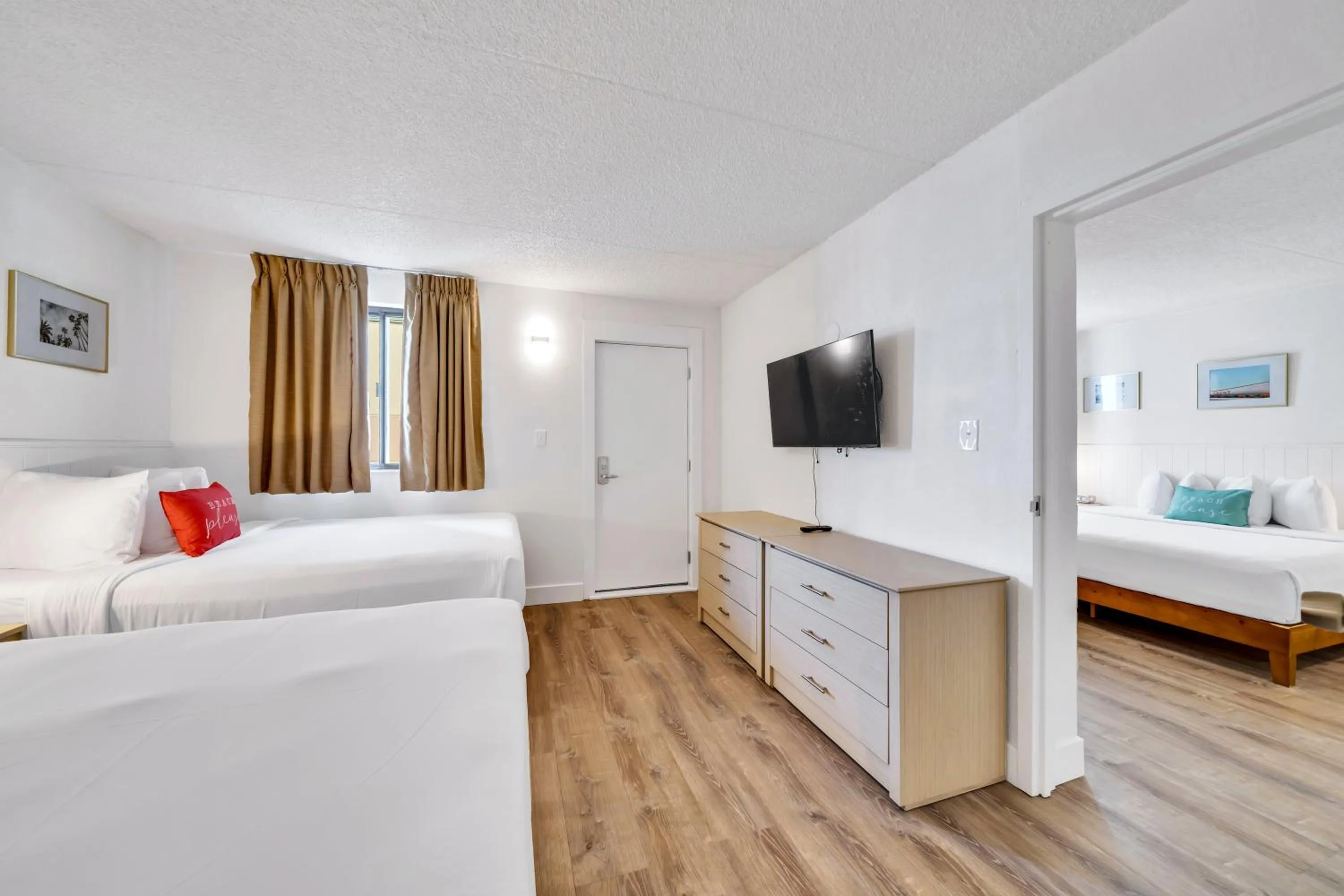 Bed in Madison Resort Wildwood Crest