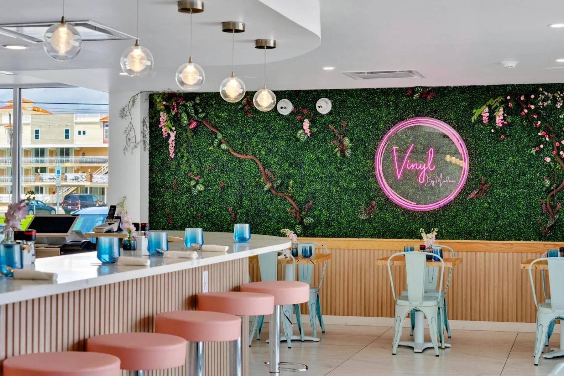 Restaurant/places to eat in Madison Resort Wildwood Crest