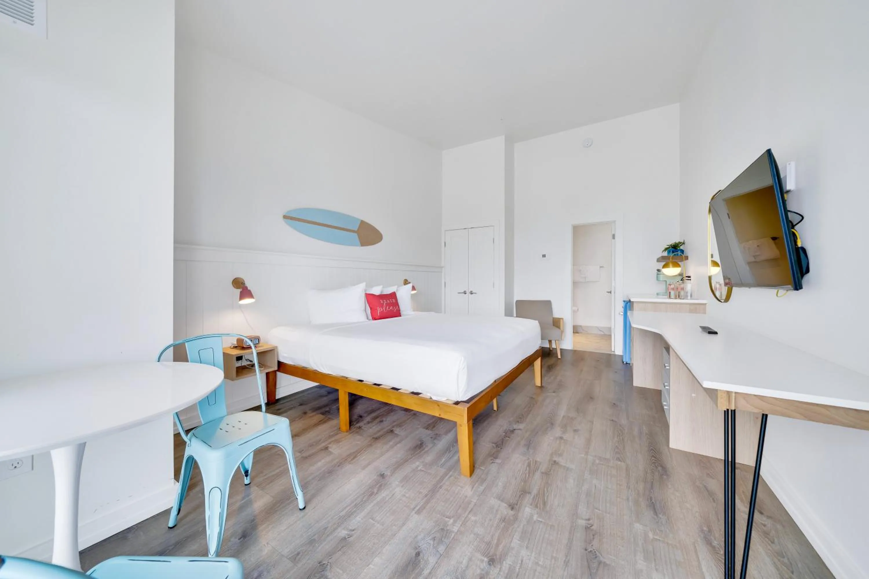 Bedroom, Bed in Madison Resort Wildwood Crest