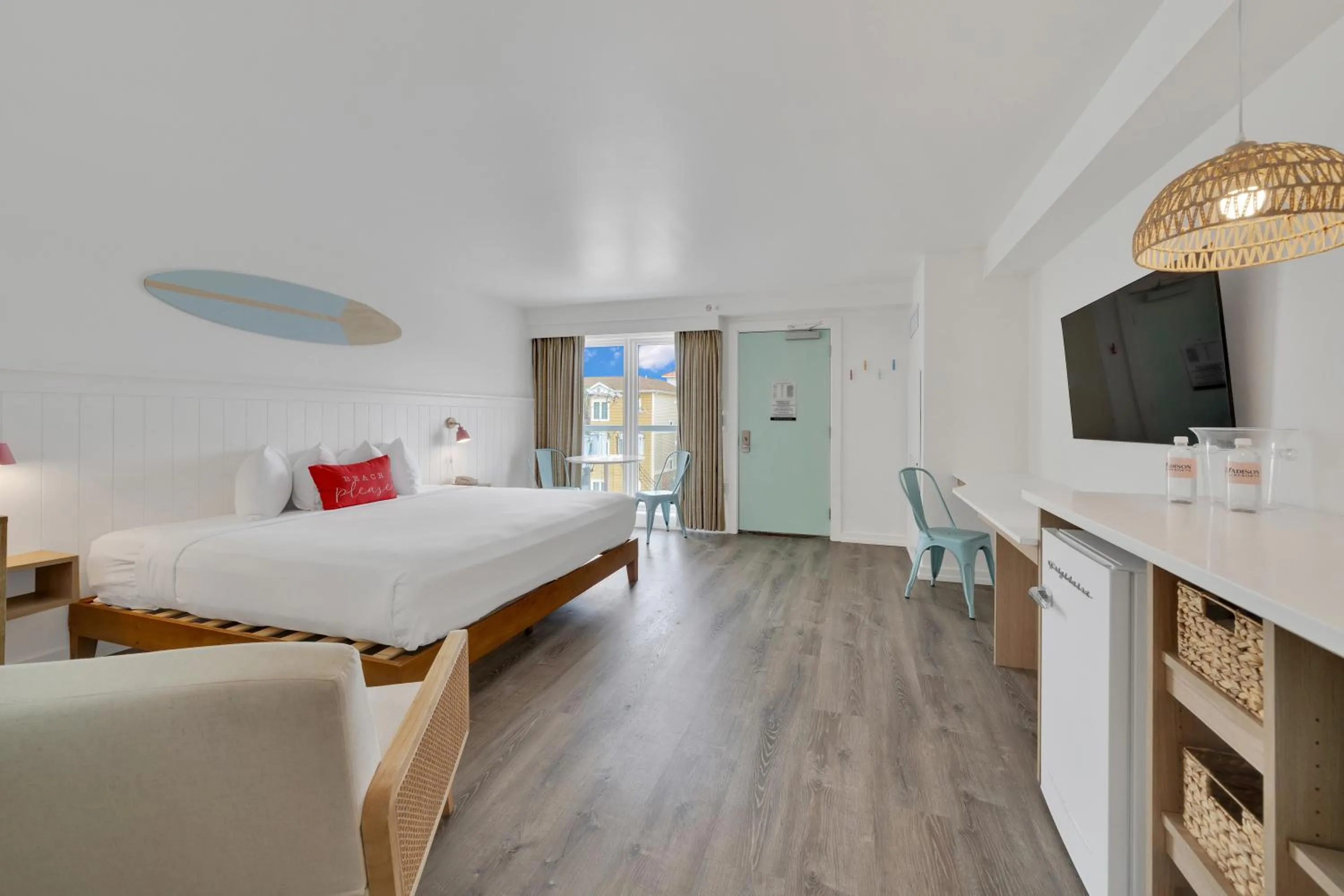 Photo of the whole room, Bed in Madison Resort Wildwood Crest