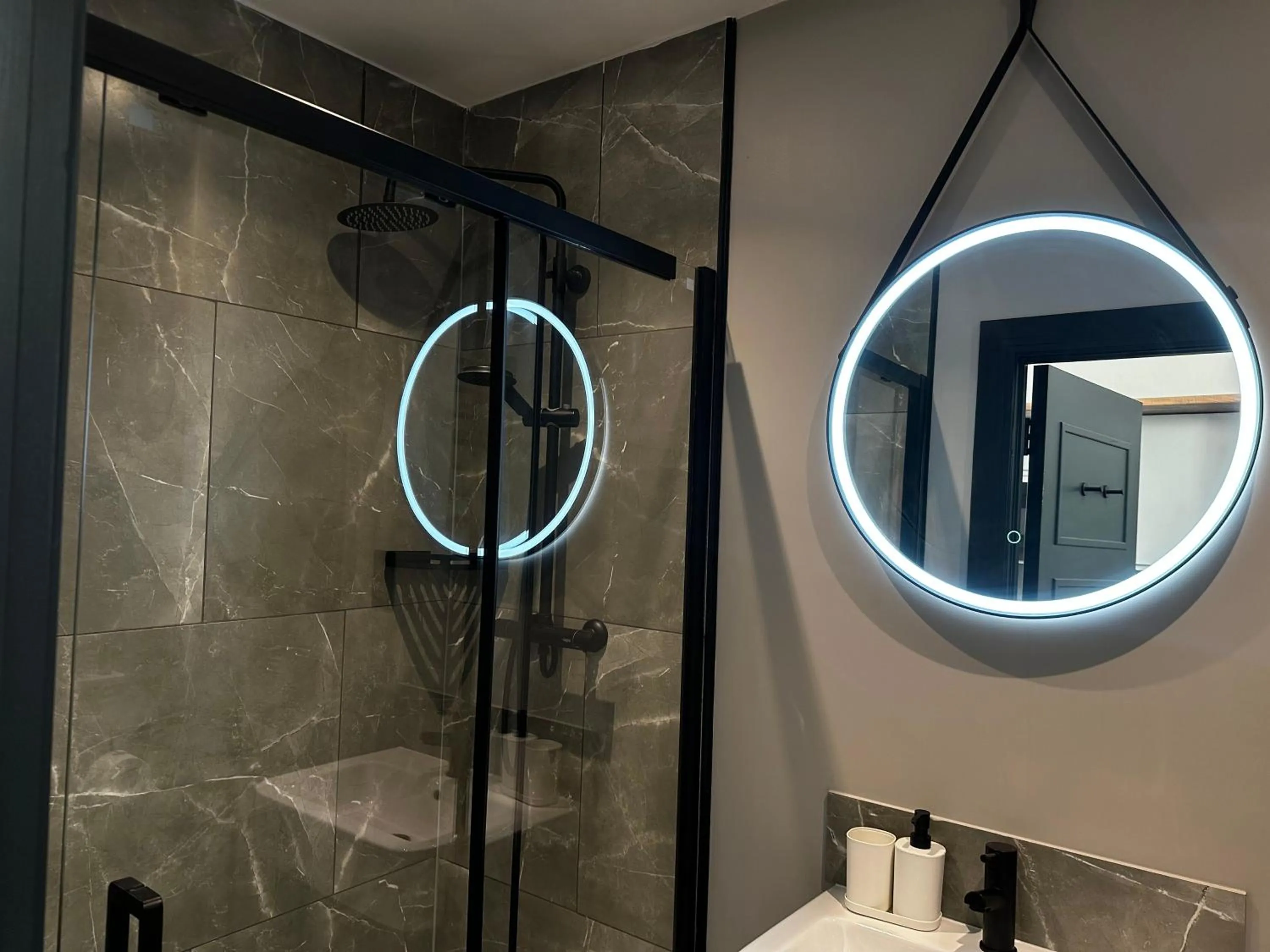 Shower in Vive Hotel