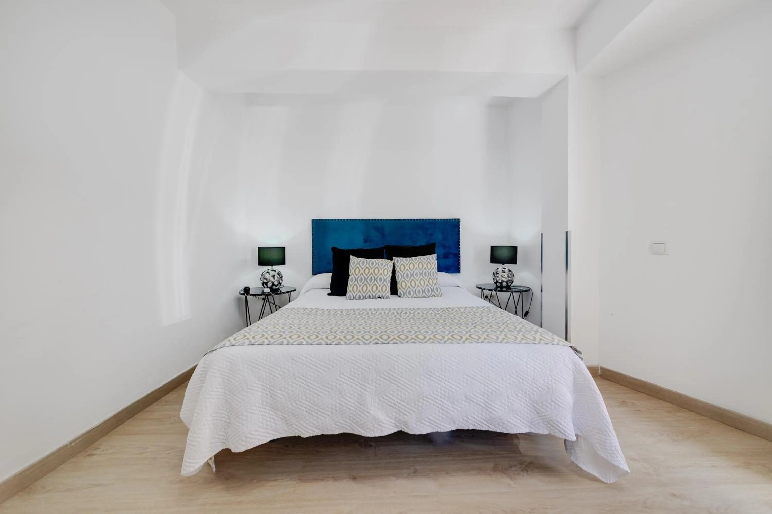 Bedroom, Bed in Hotel Madrid