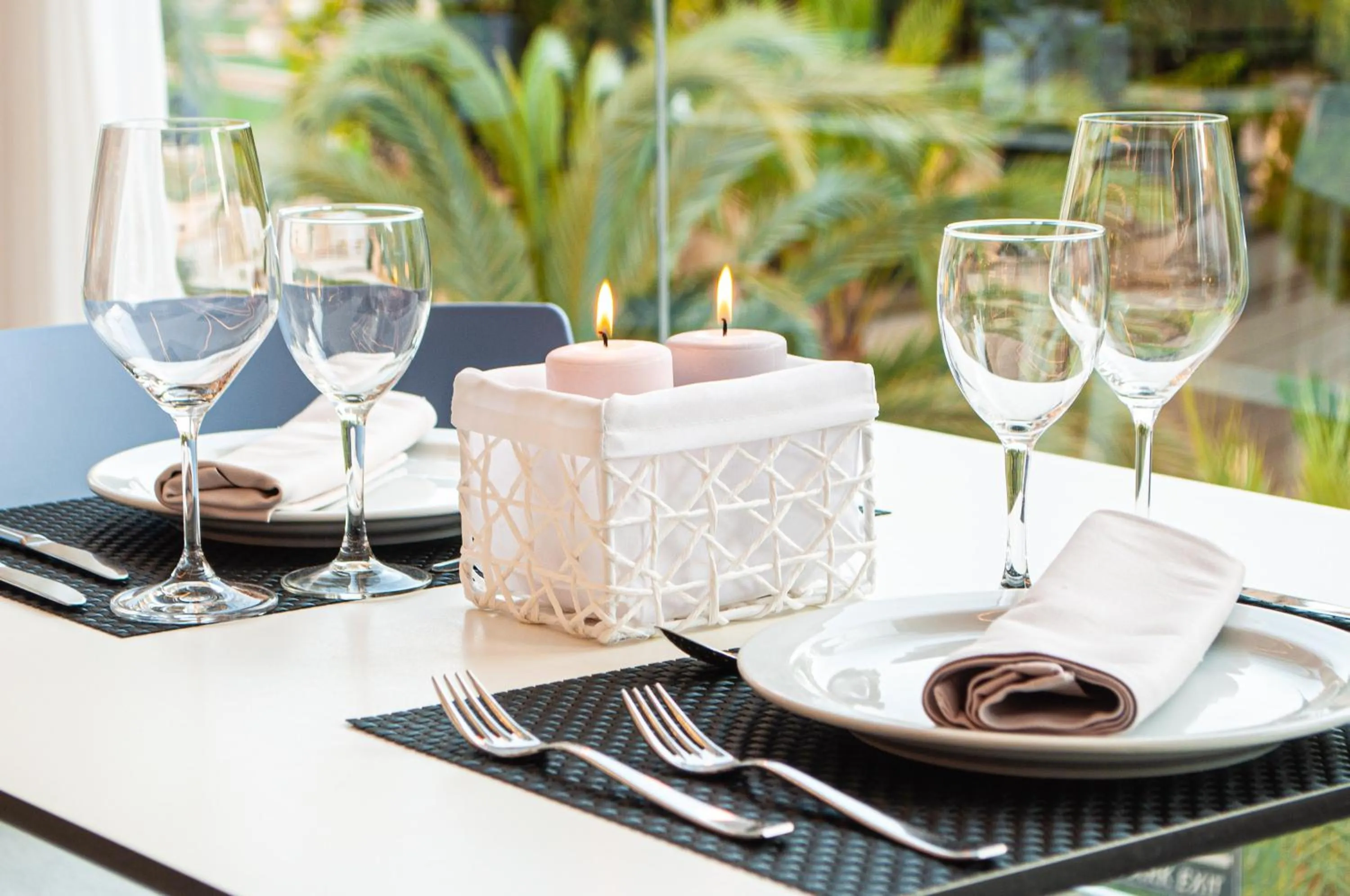 Restaurant/places to eat in Prince Park