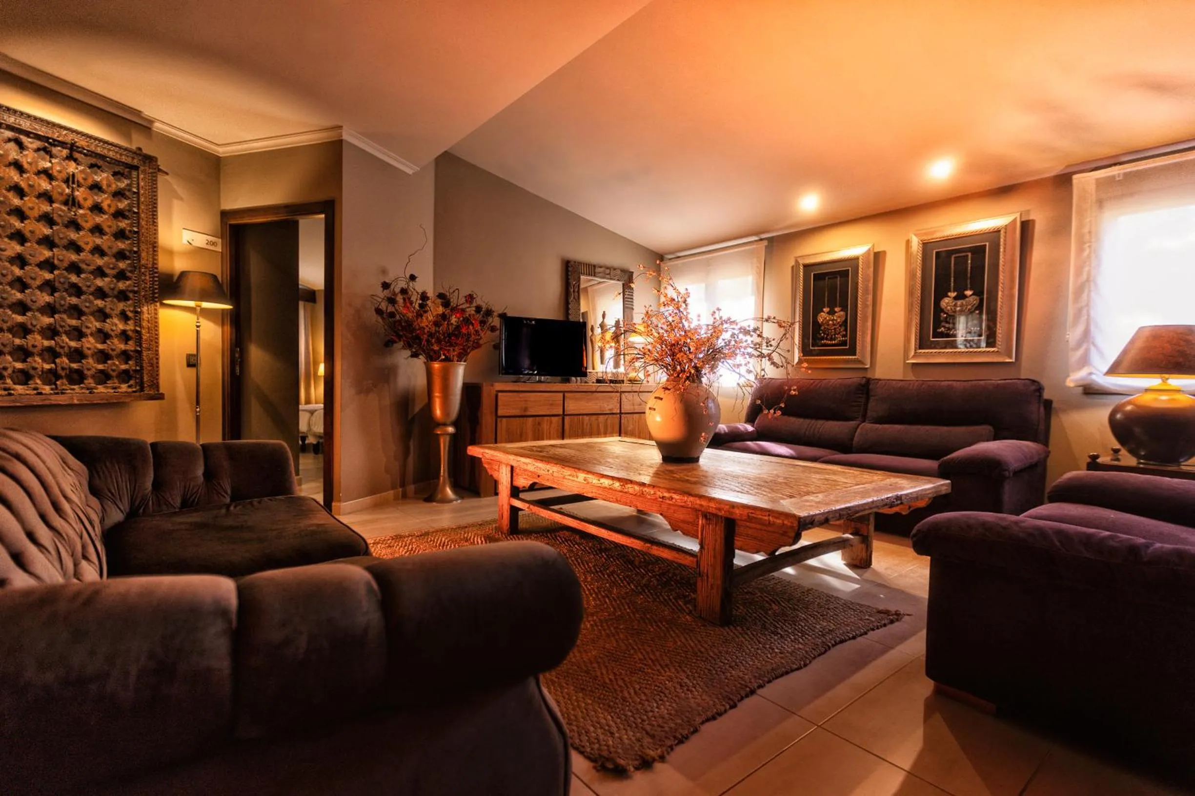 Communal lounge/ TV room in SWISS MORAIRA HOTEL & SPA - Adults only