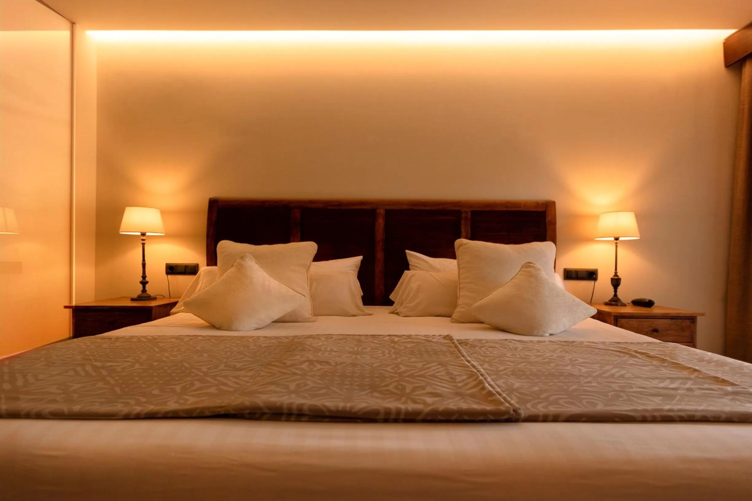 Bed in SWISS MORAIRA HOTEL & SPA - Adults only