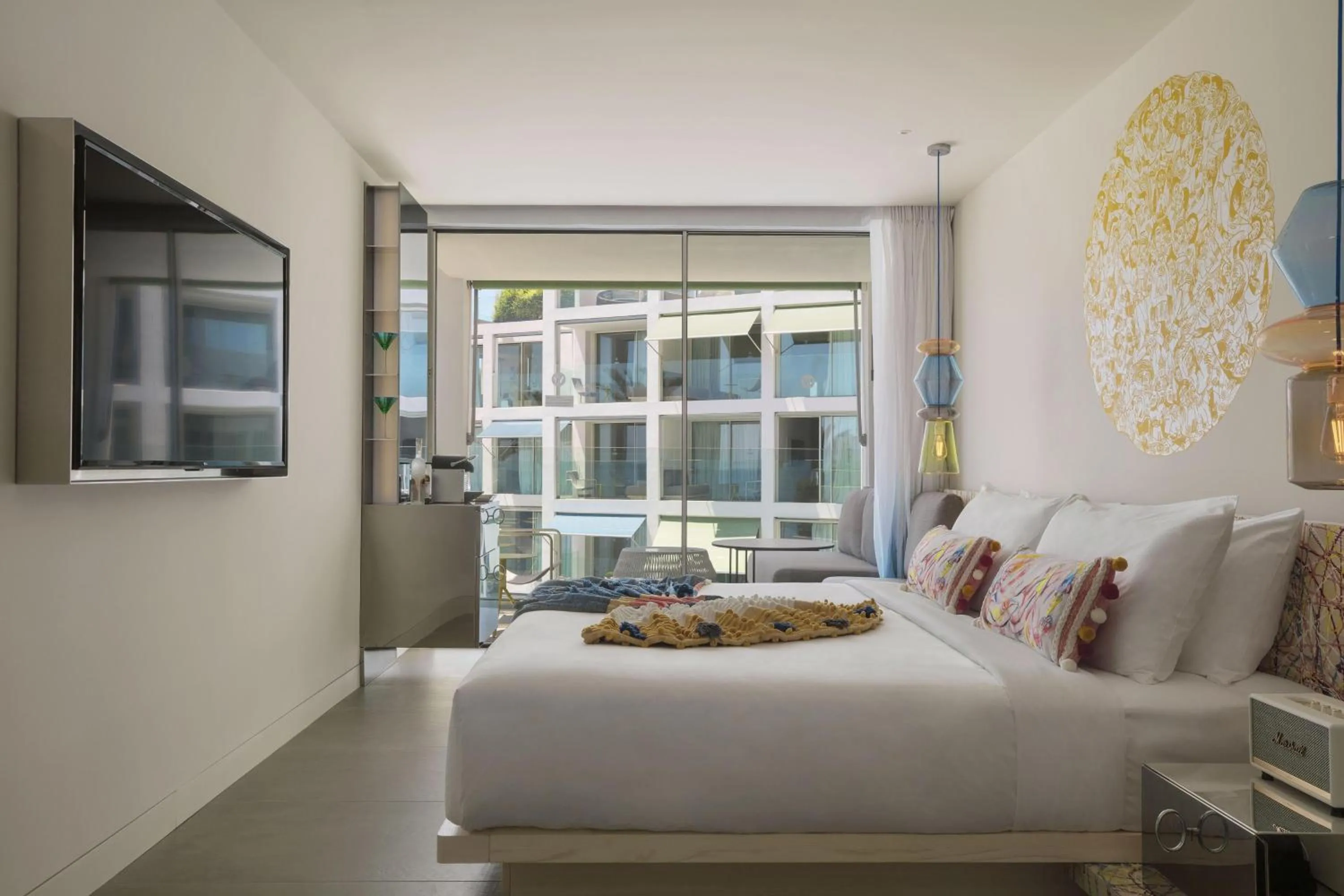 Photo of the whole room, Bed in W Ibiza