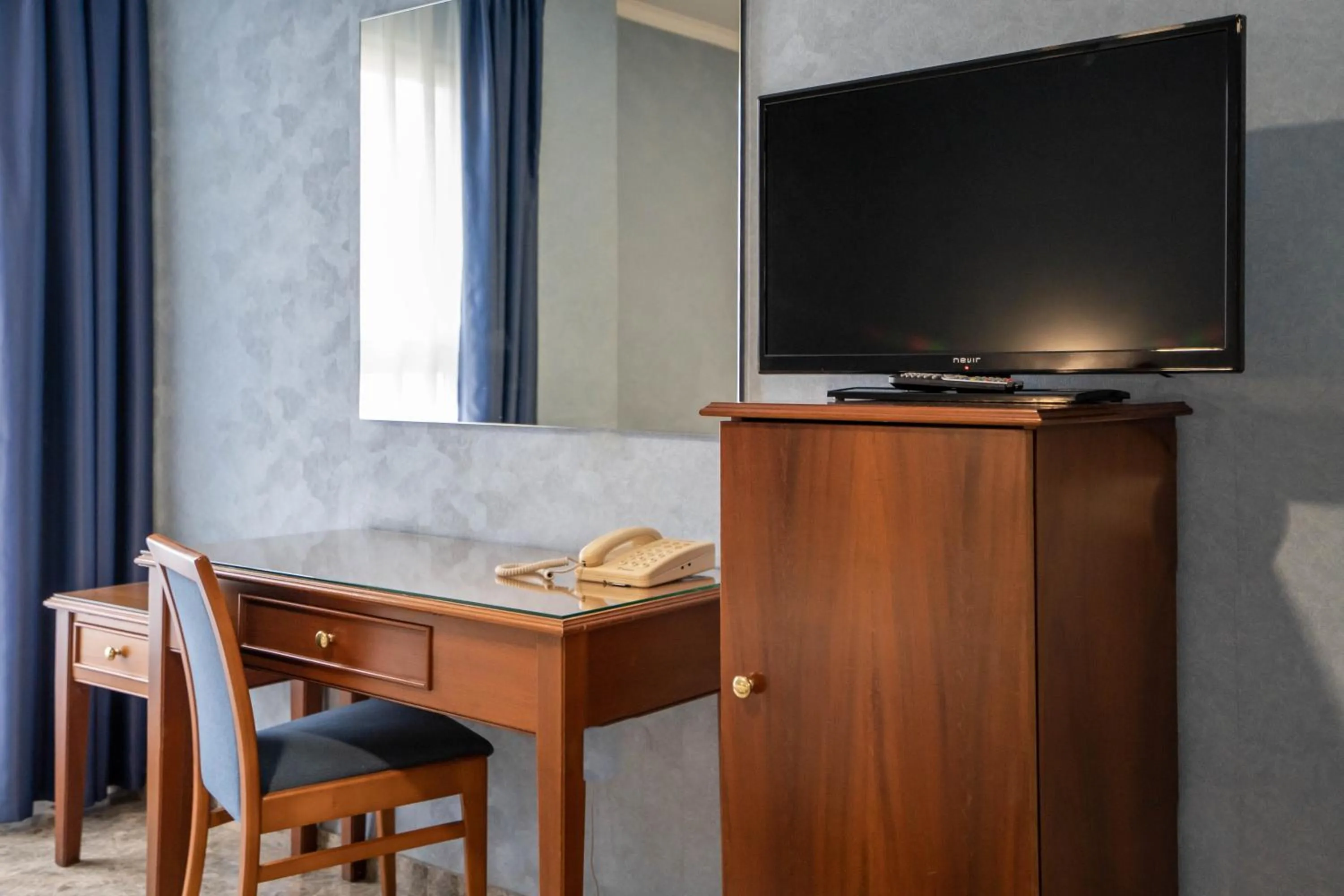 TV and multimedia in Hotel Bartos
