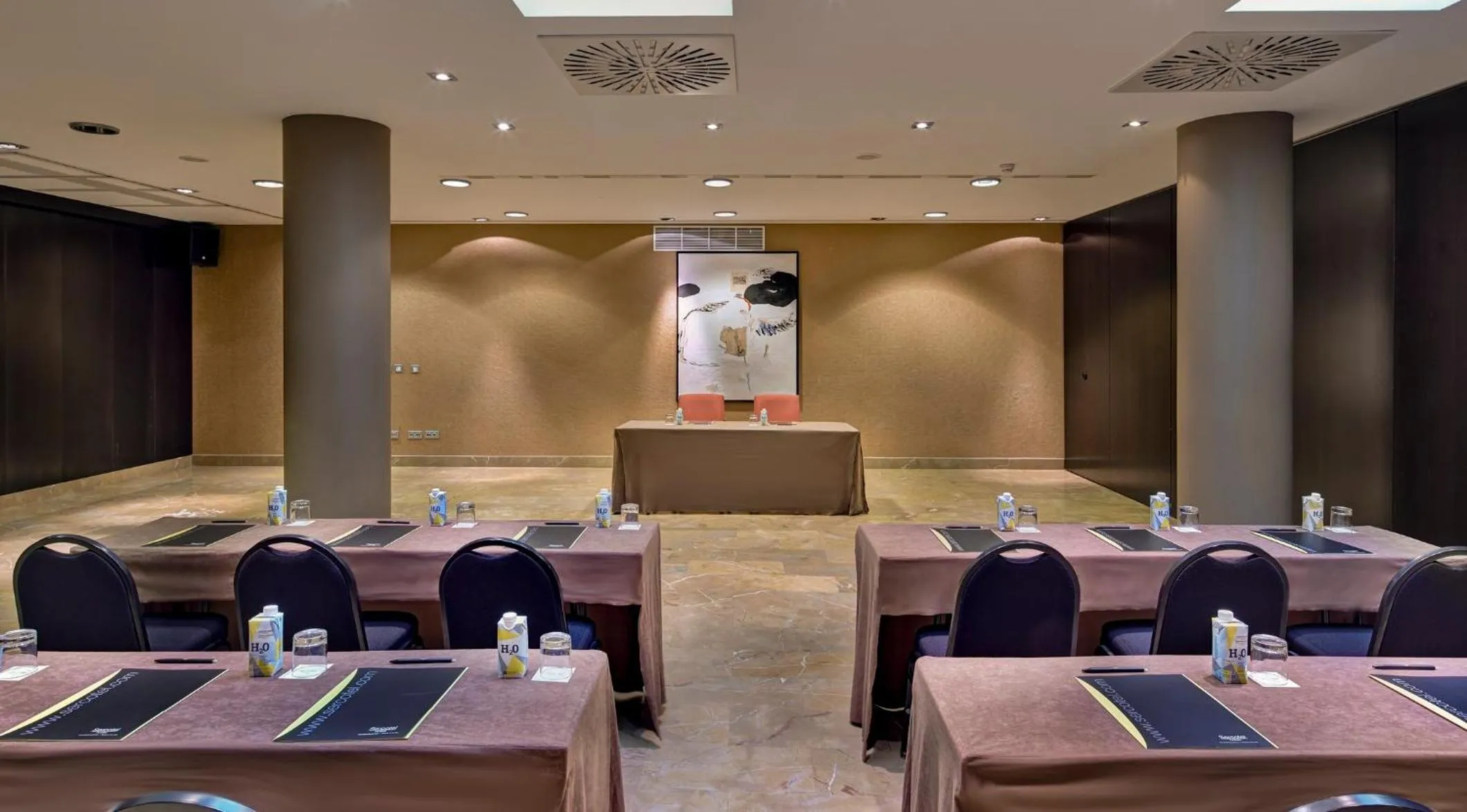 Meeting/conference room in Sercotel Puerta de la Catedral
