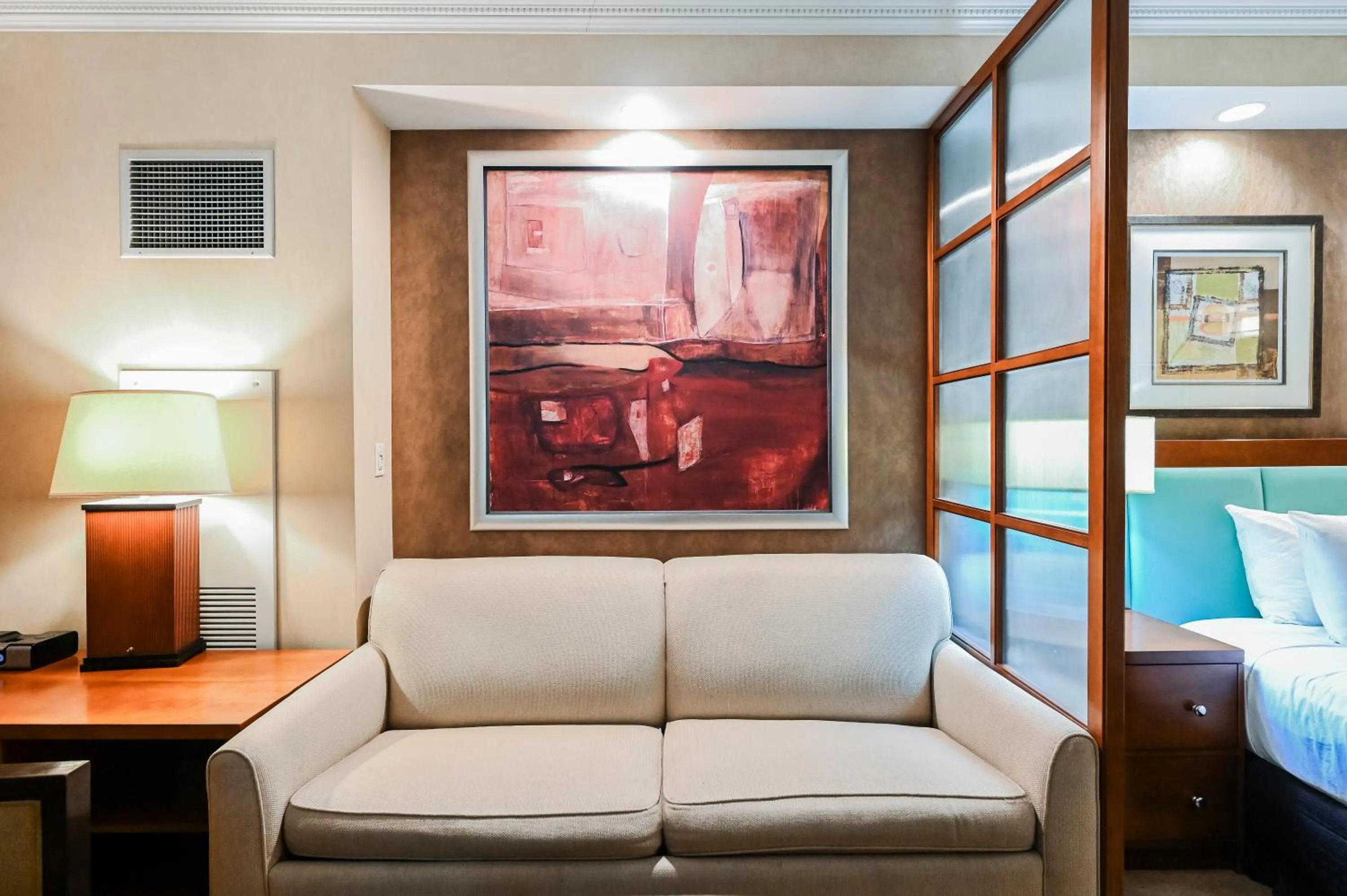 Bed in MGM Signature Towers, Balcony Suite, Strip View - NO RESORT FEES!