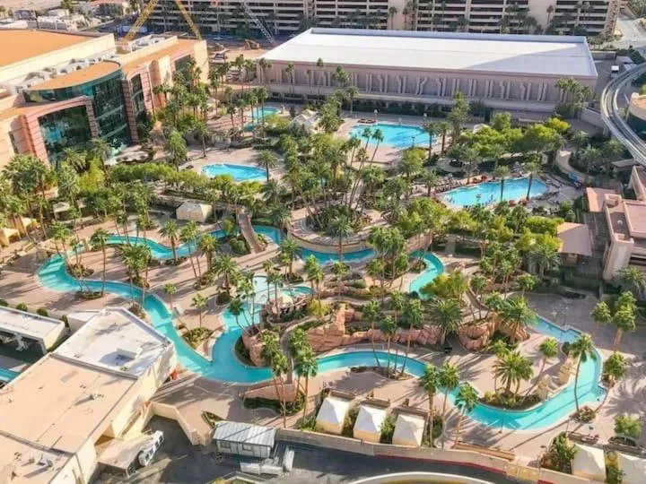 Swimming pool in MGM Signature Towers, Balcony Suite, Strip View - NO RESORT FEES!