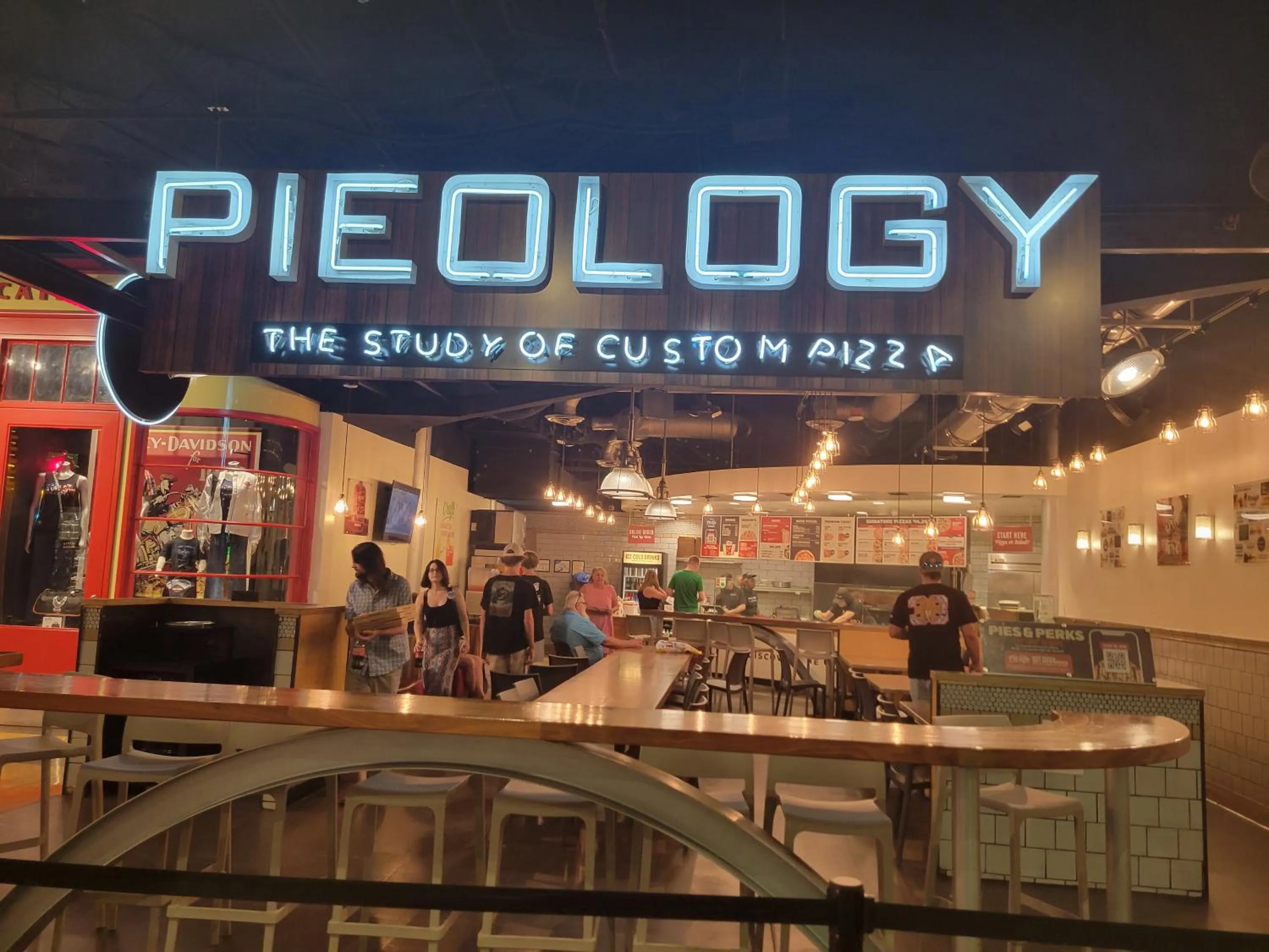 Restaurant/places to eat in MGM Signature Towers, Balcony Suite, Strip View - NO RESORT FEES!