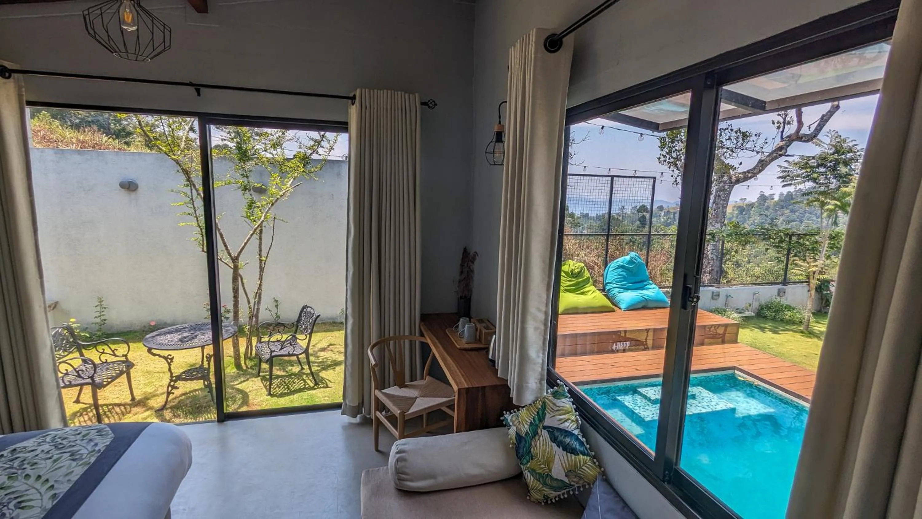 Patio in Misty Villa by DBI