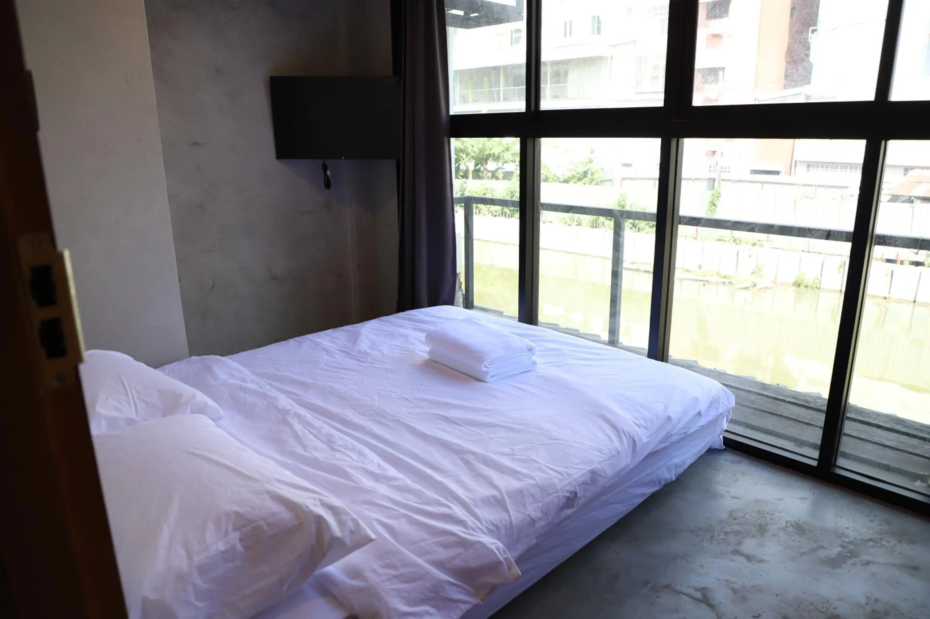 Bed in The Cube Hostel Khaosan