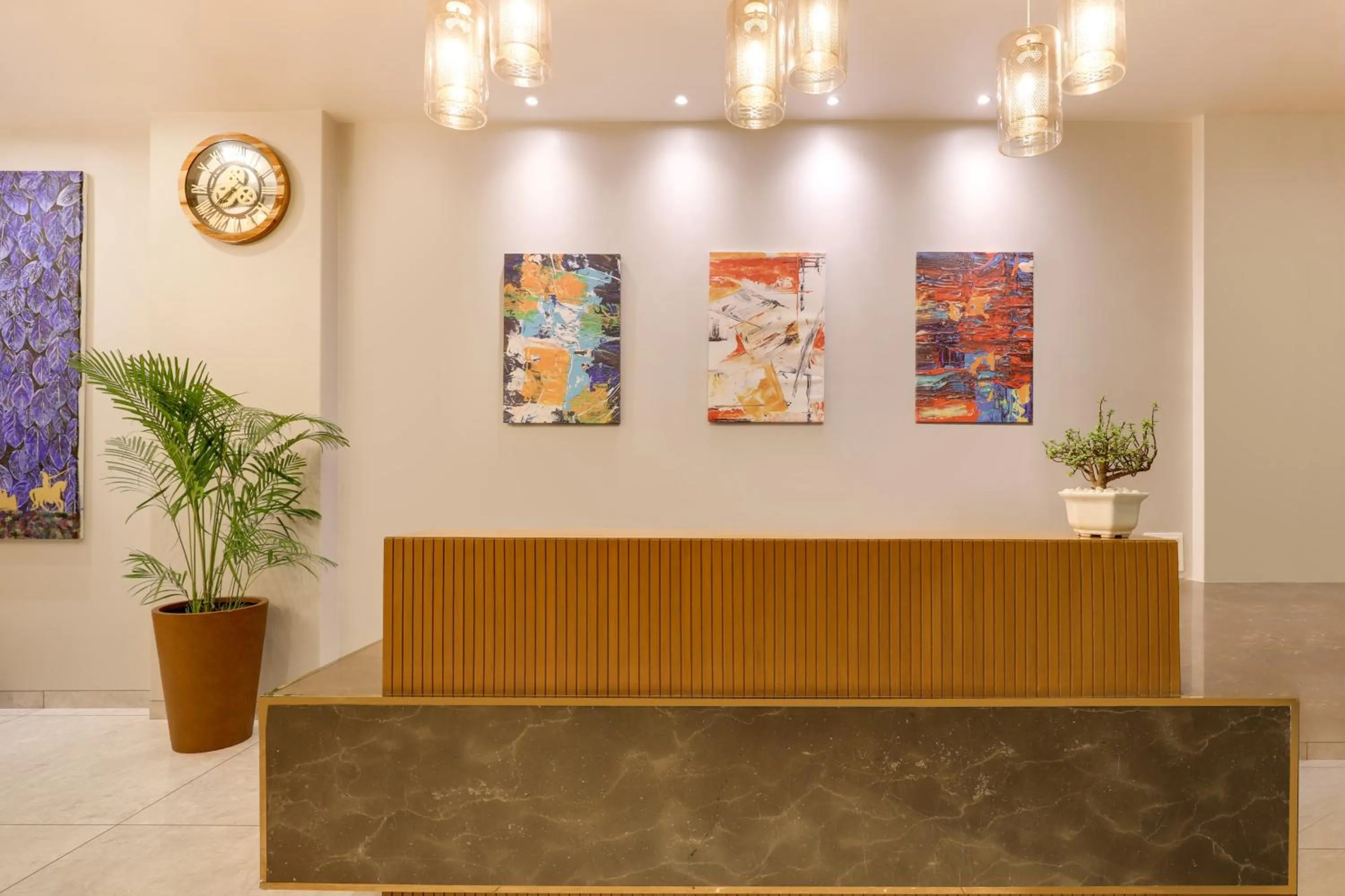 Lobby or reception in Keys Lite by Lemon Tree Hotels, Vadodara