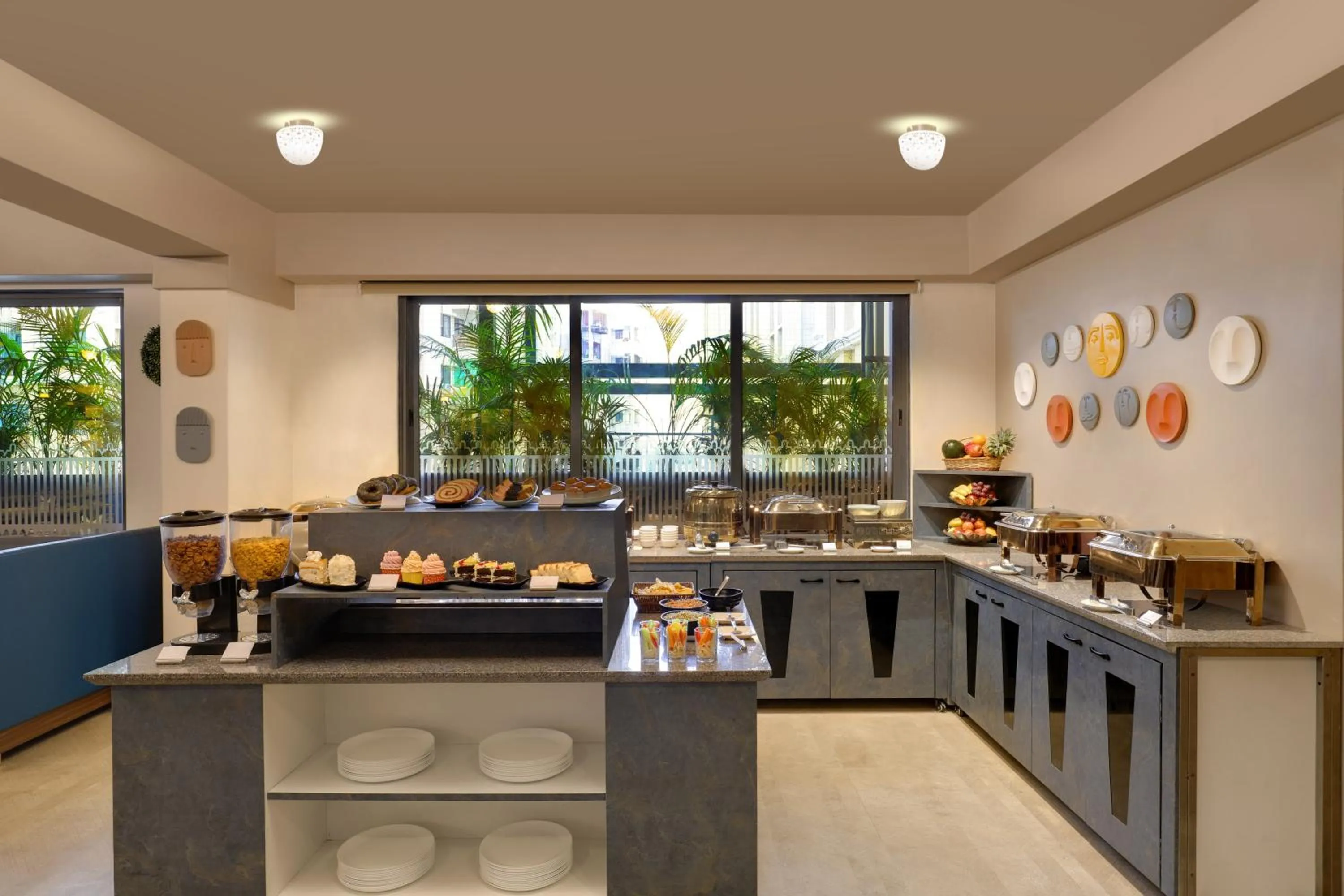 Restaurant/places to eat in Keys Lite by Lemon Tree Hotels, Vadodara