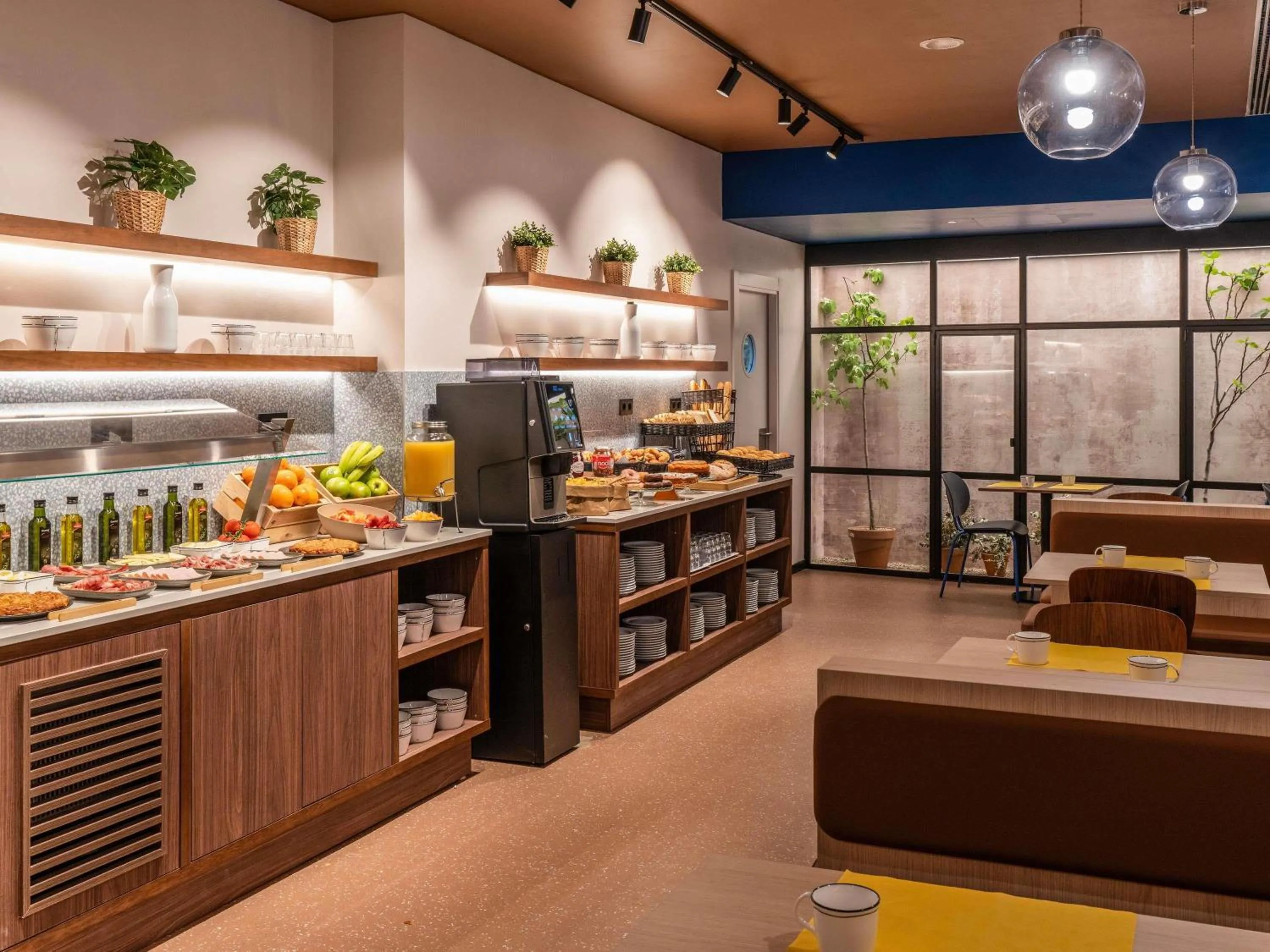 Breakfast in Ibis Styles Zaragoza Centro