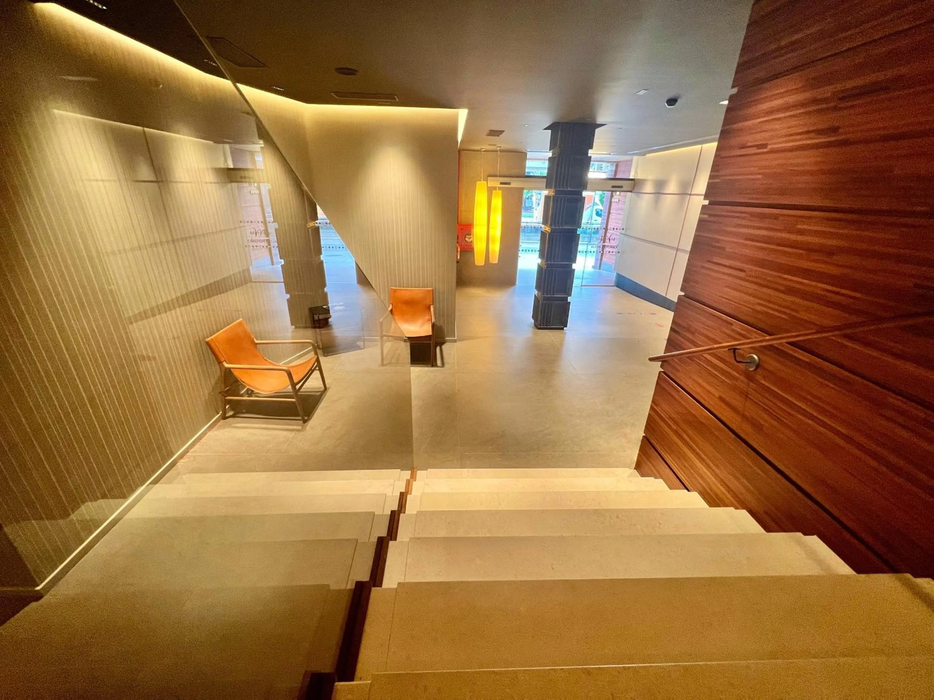 Property building in Mercure Carlton Rioja