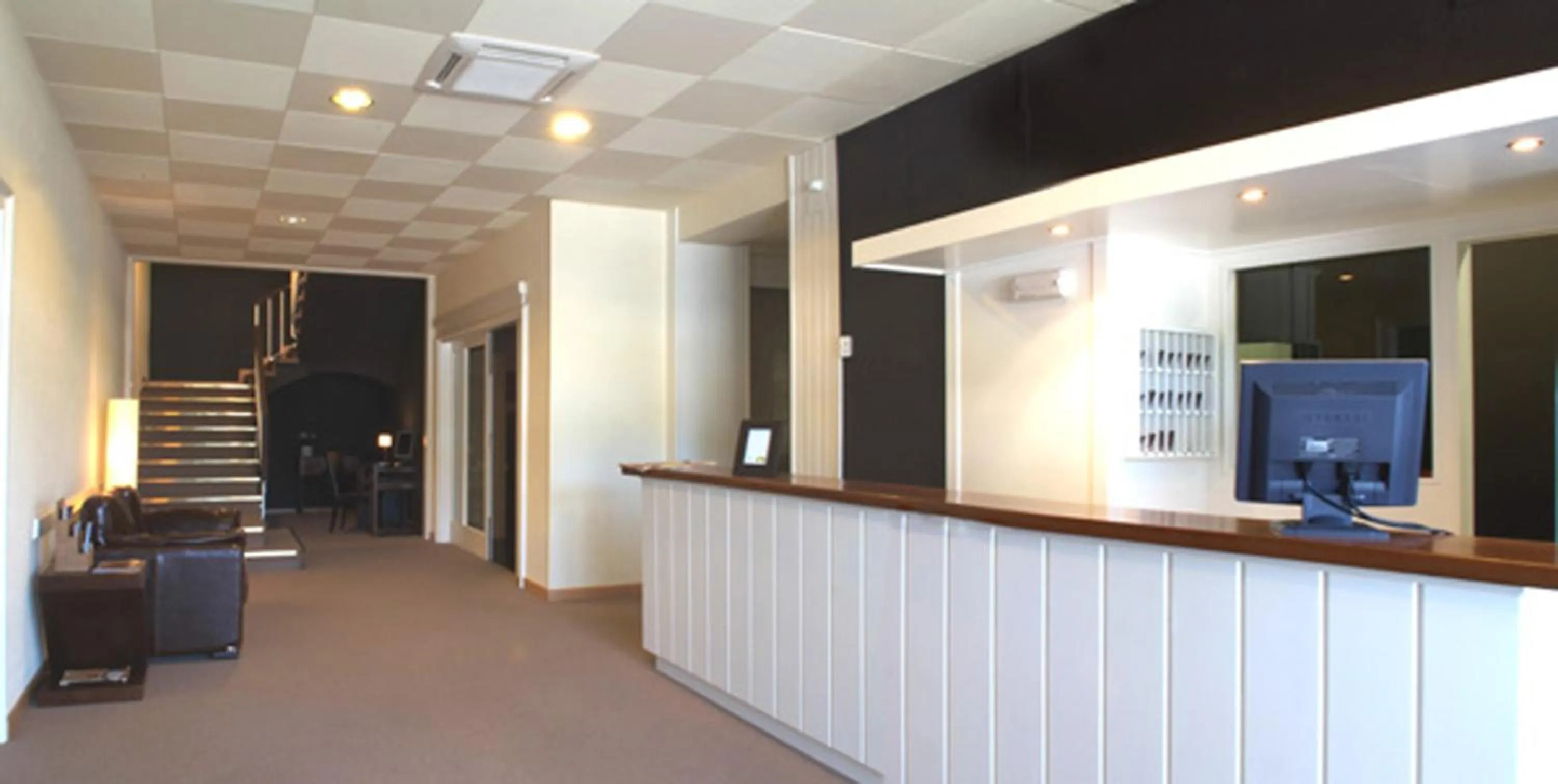 Lobby or reception in Puerta De España