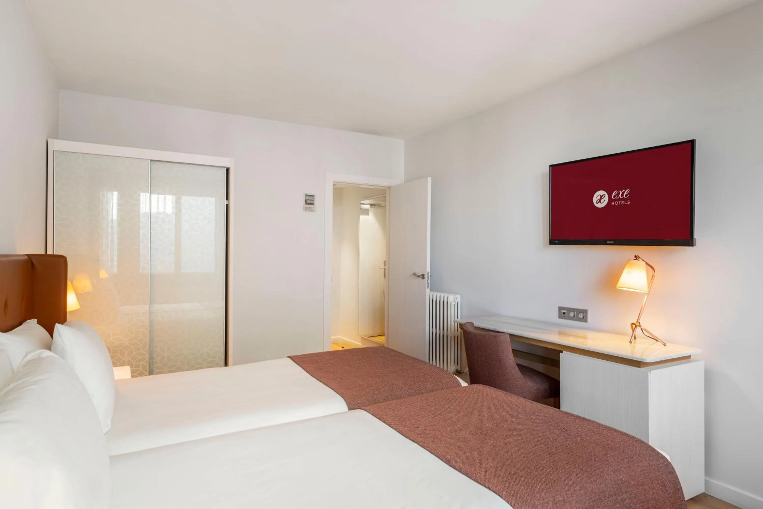 Bed in Exe Casa de Los Linajes