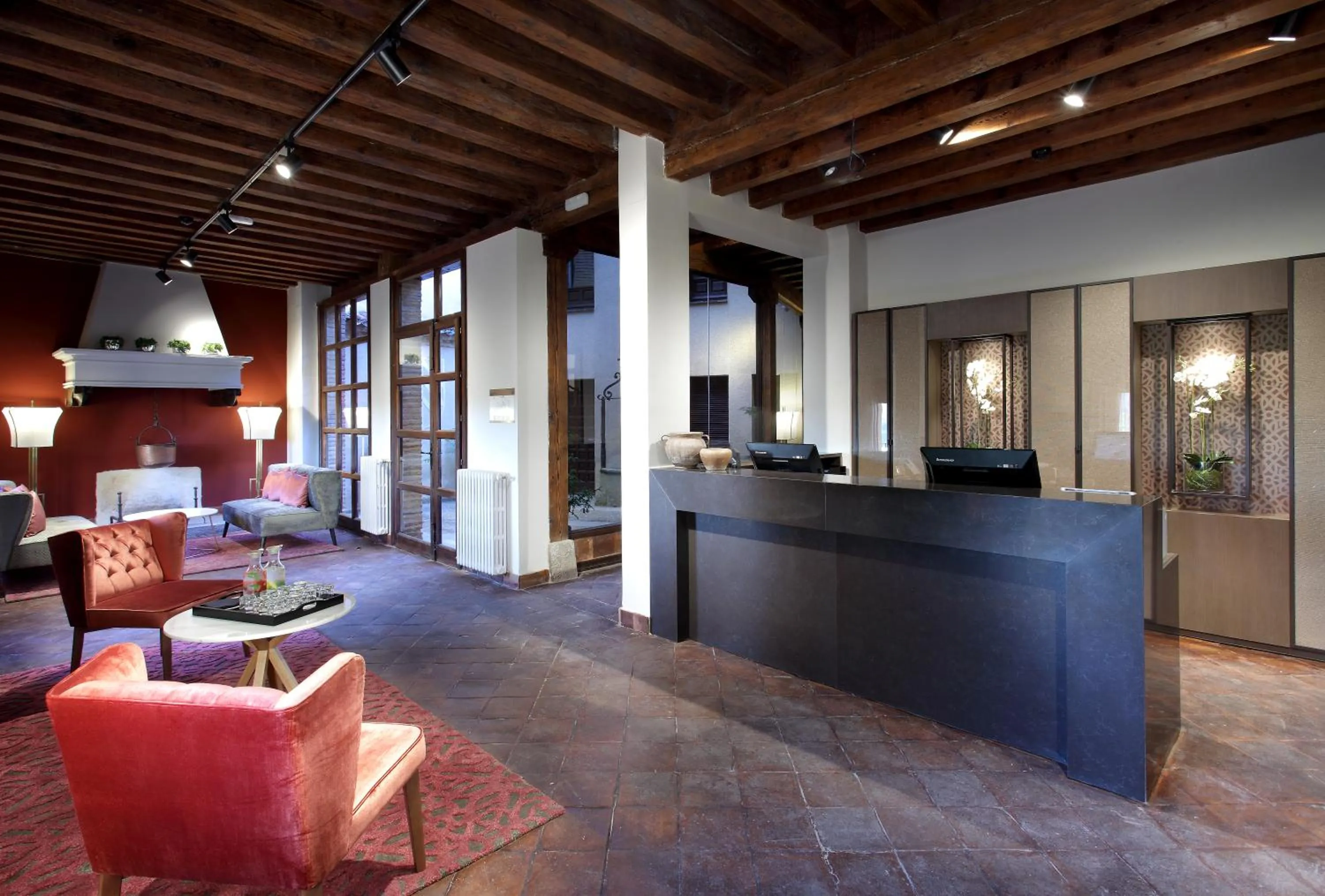 Lobby or reception in Exe Casa de Los Linajes