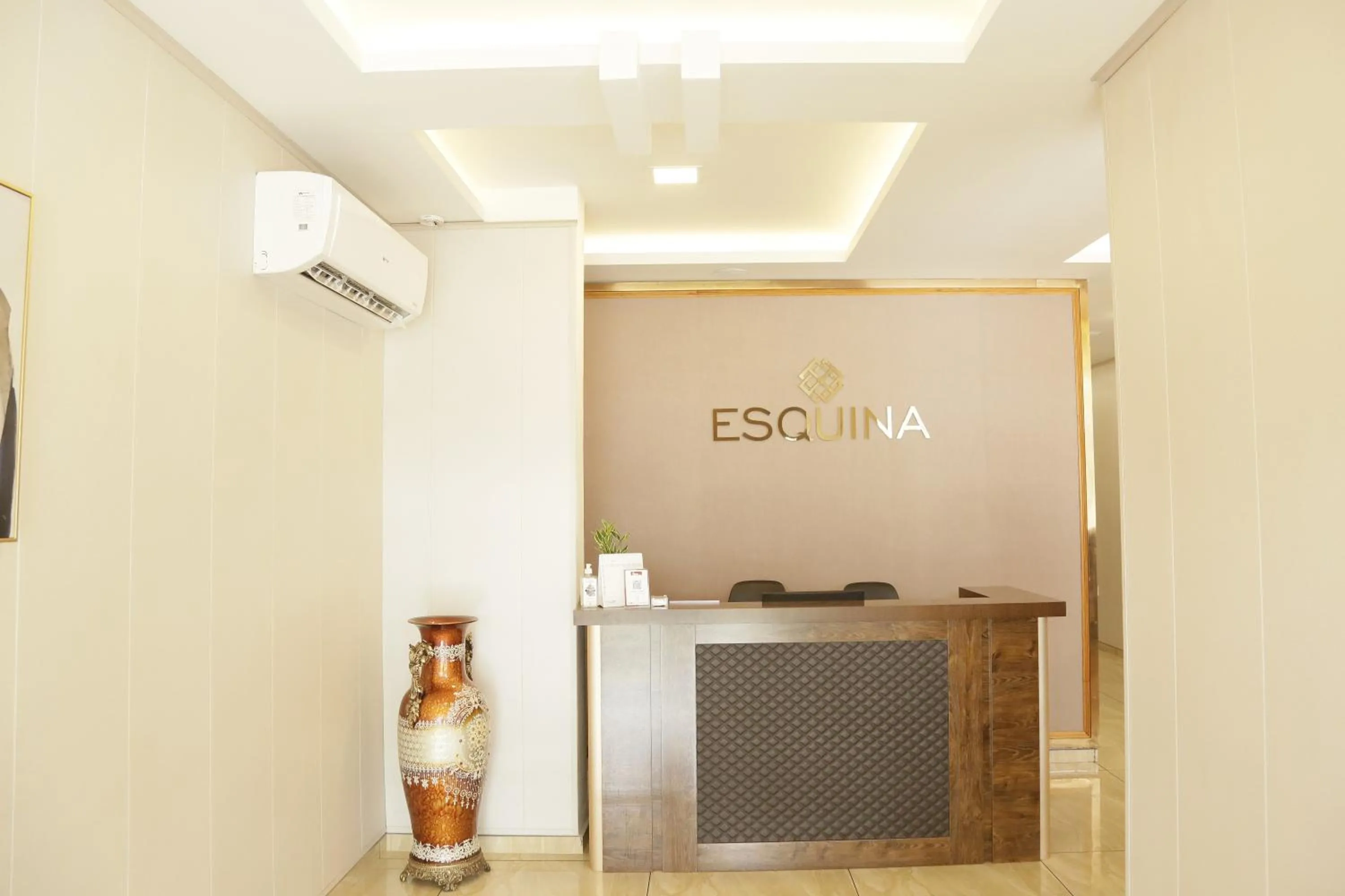 Property logo or sign in ESQUINA RESIDENCY