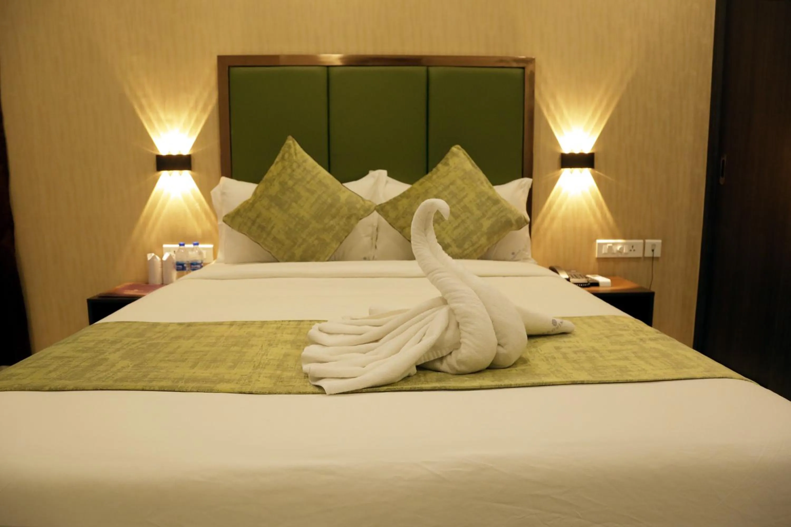 Bed in ESQUINA RESIDENCY