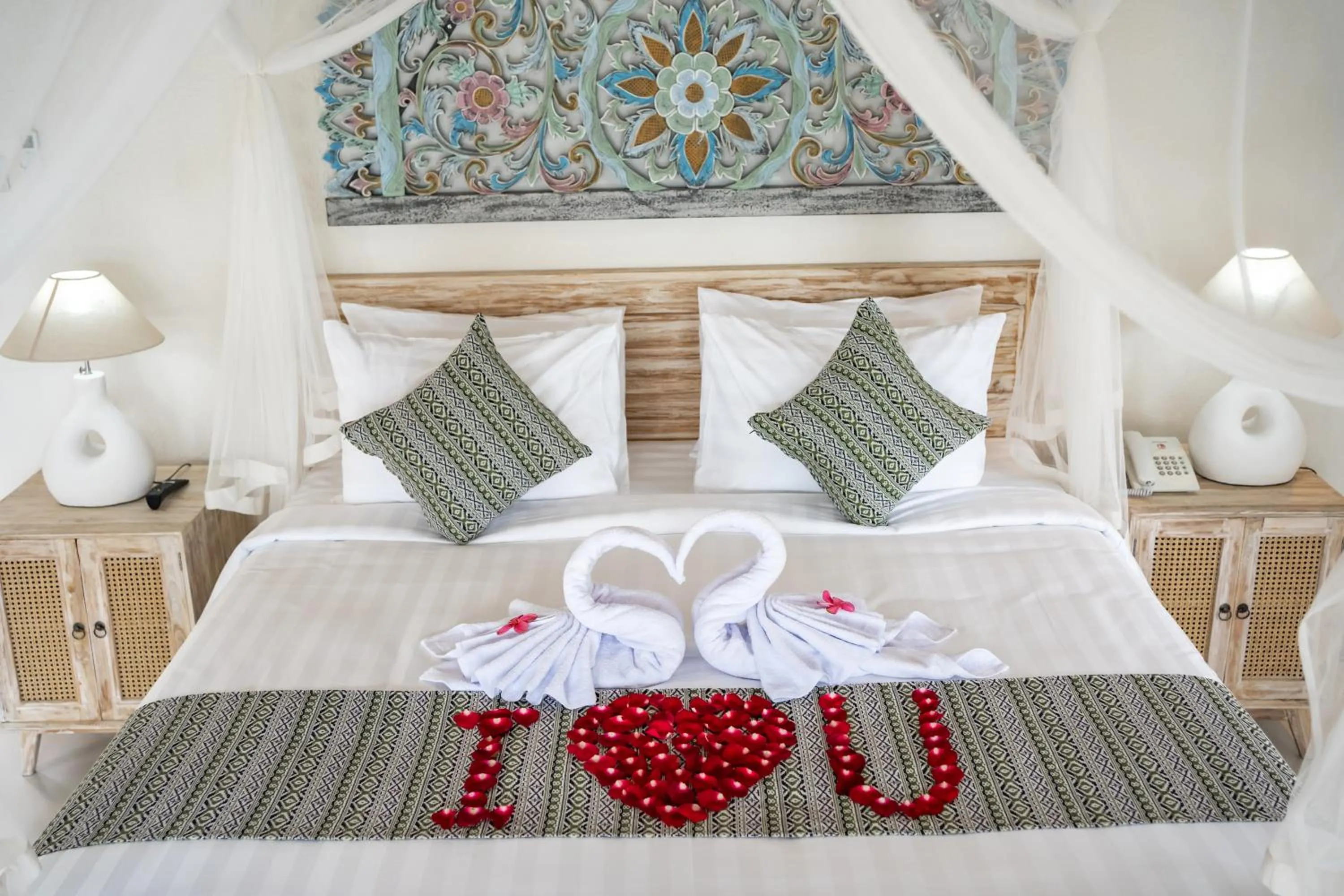 Bed in Amaya Sebatu Villa