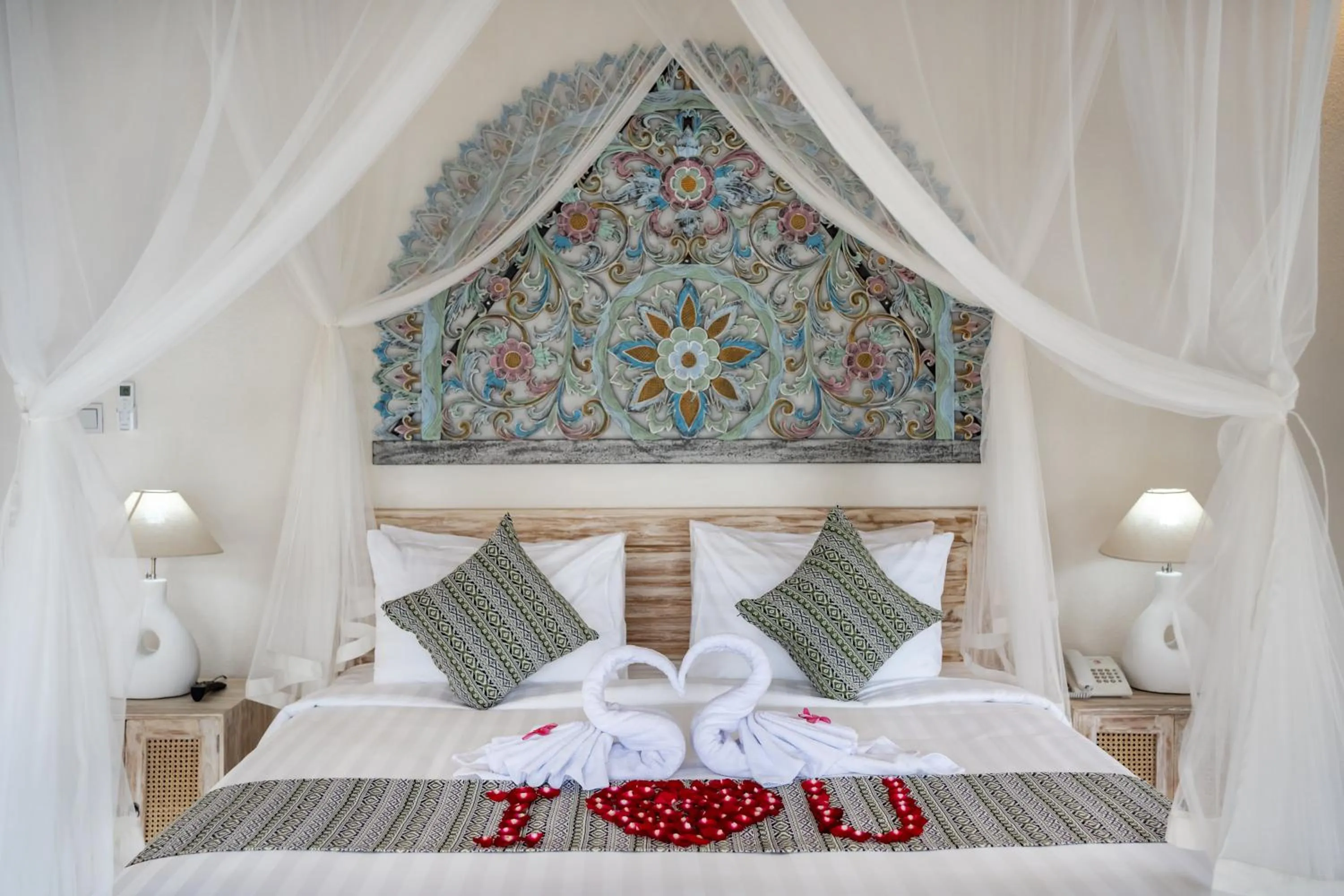 Bed in Amaya Sebatu Villa