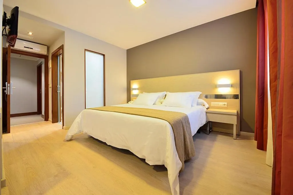 Bed in Hotel Puente de La Toja