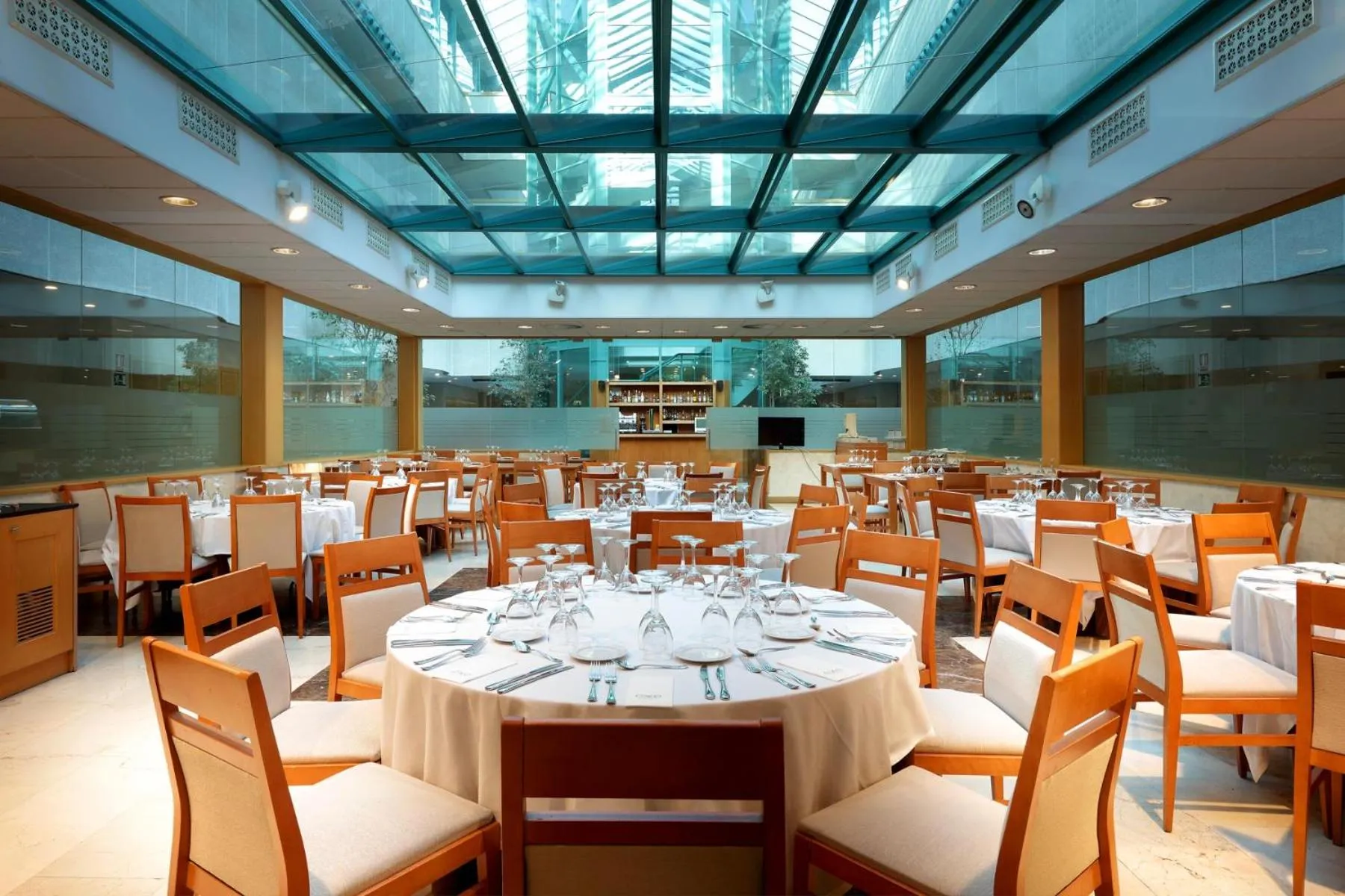 Restaurant/places to eat in Exe Gran Hotel Almenar