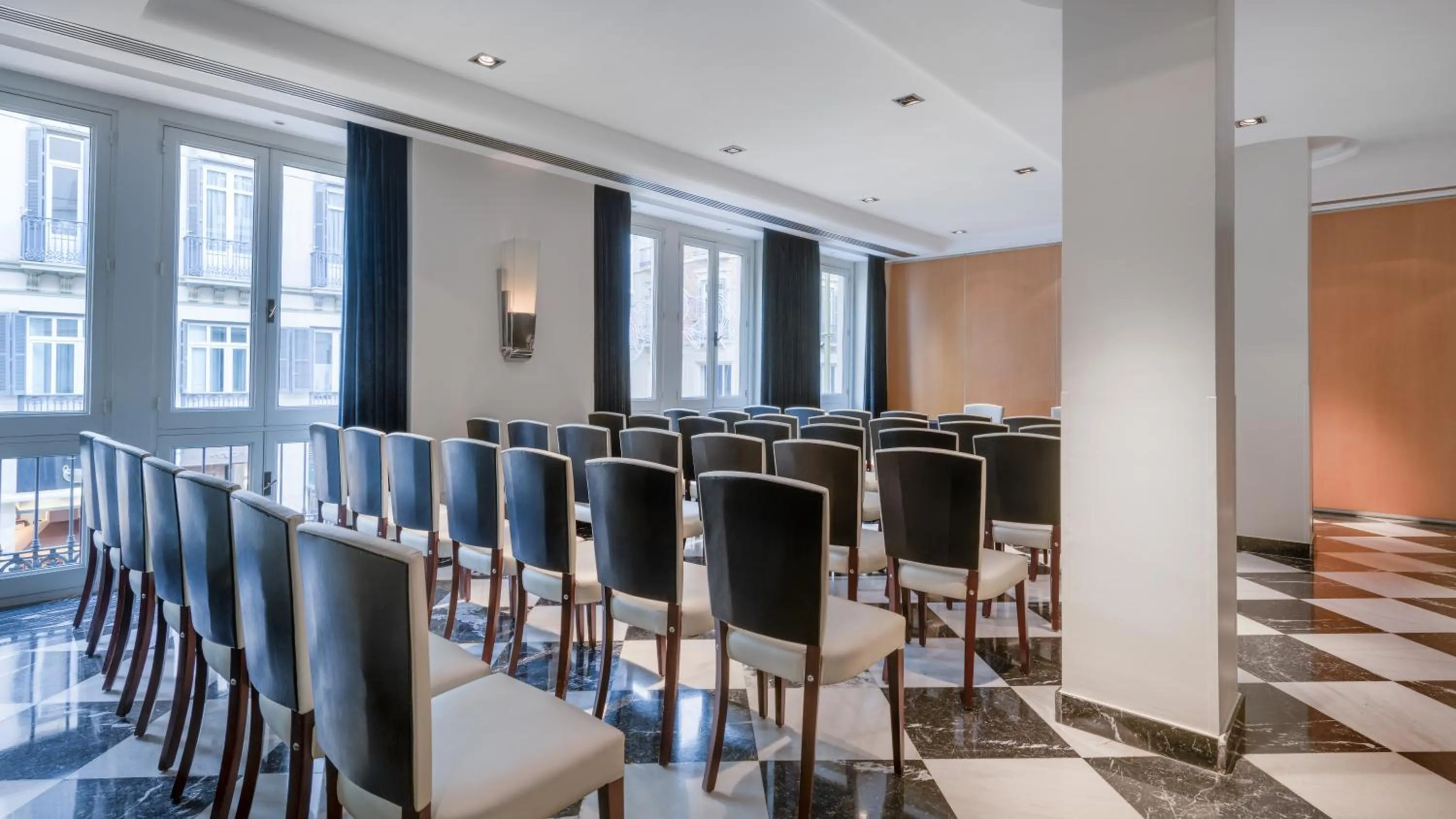 Meeting/conference room in Hotel Larios Málaga