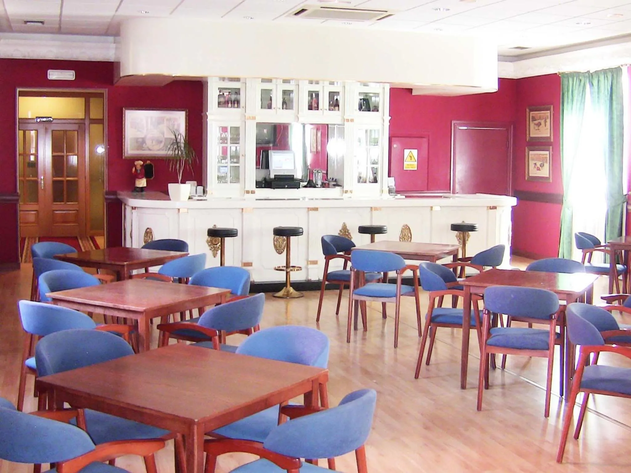 Lounge or bar in Hotel San Camilo