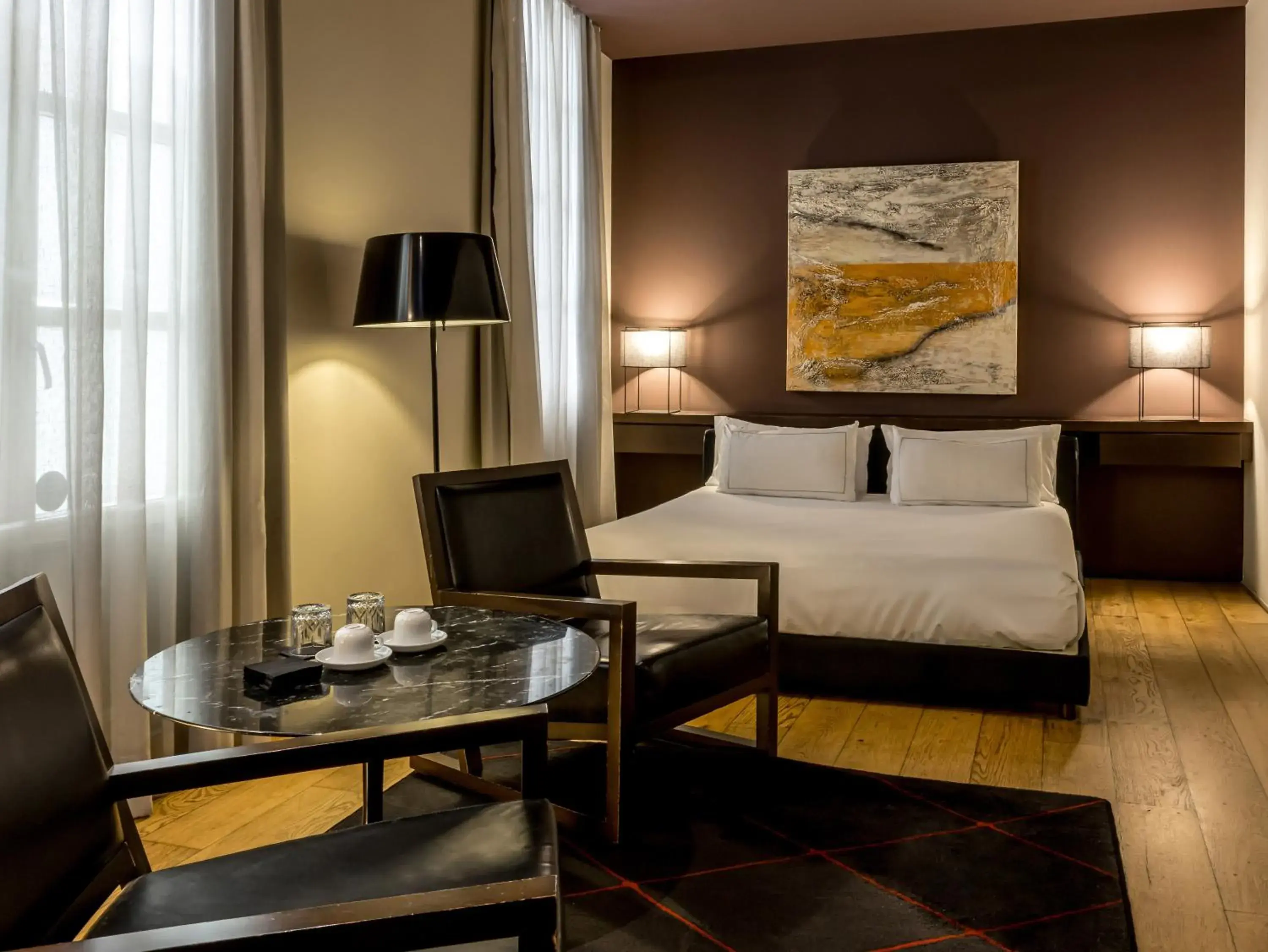 Superior Double or Twin Room (1-2 Adults) in Mercer House Bòria BCN Superior Double or Twin Room (1-2 Adults) in Mercer House Bòria BCN