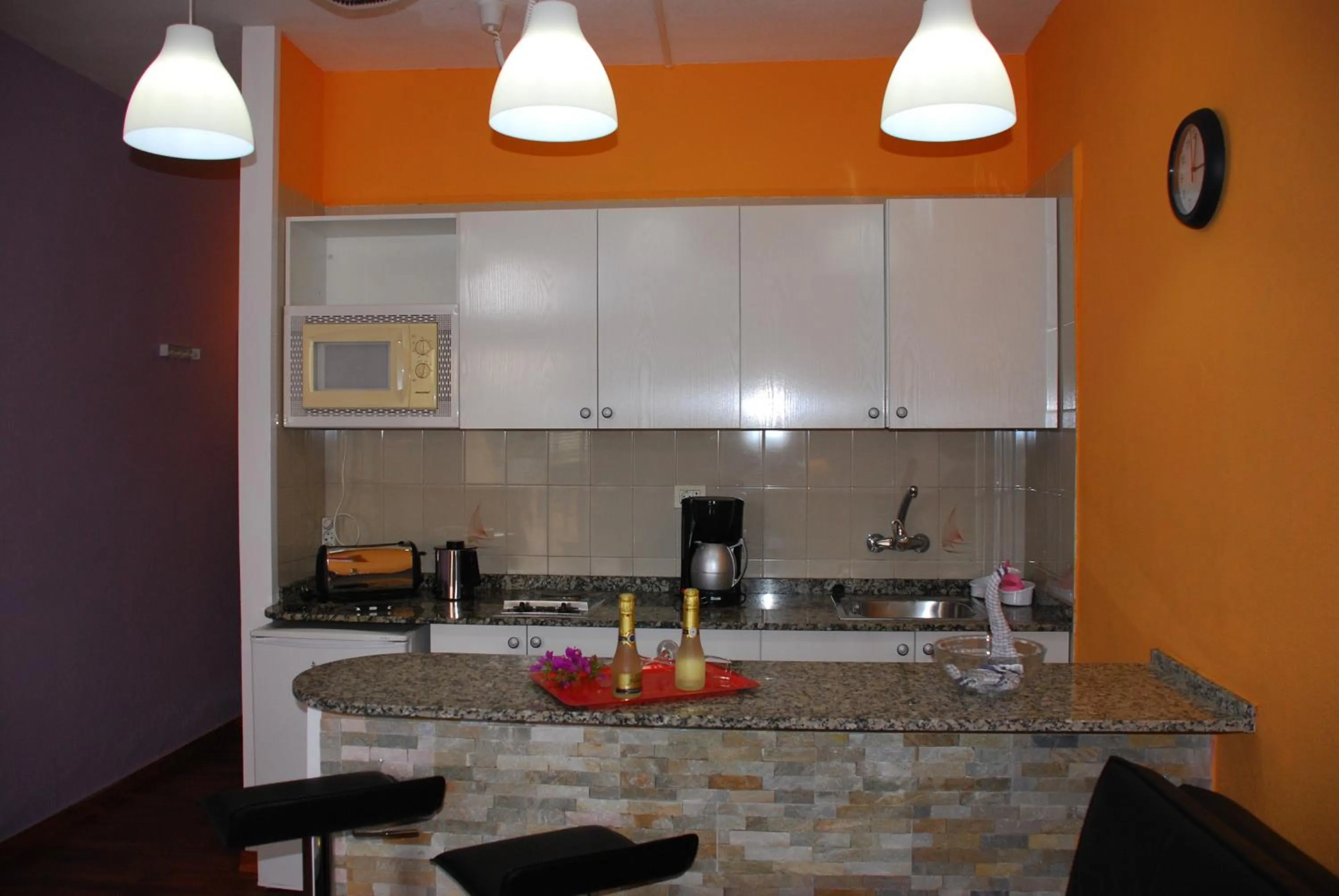 Kitchen or kitchenette in Apartamentos Las Dunas