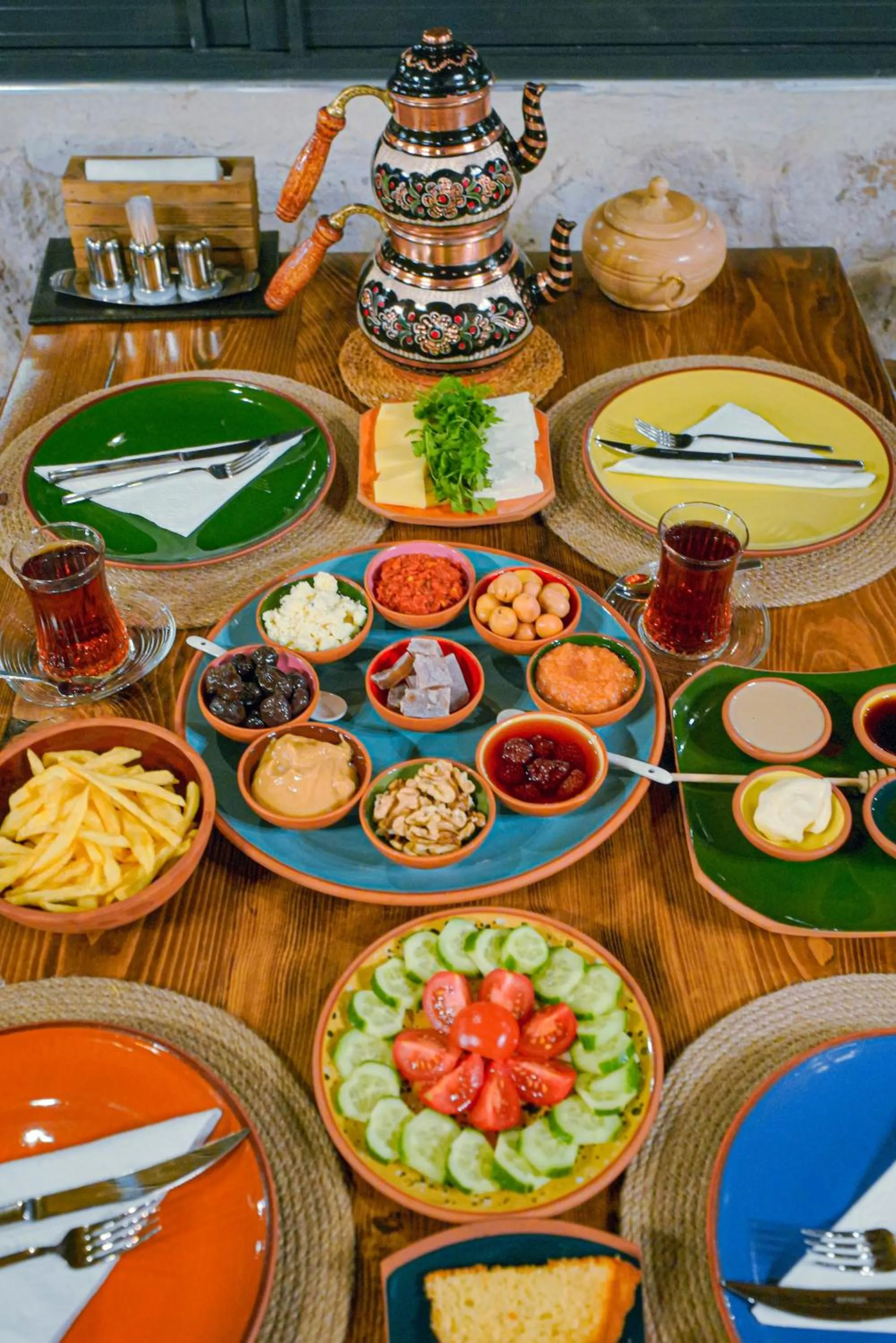 Food and drinks in Babili Cappadocia Cave