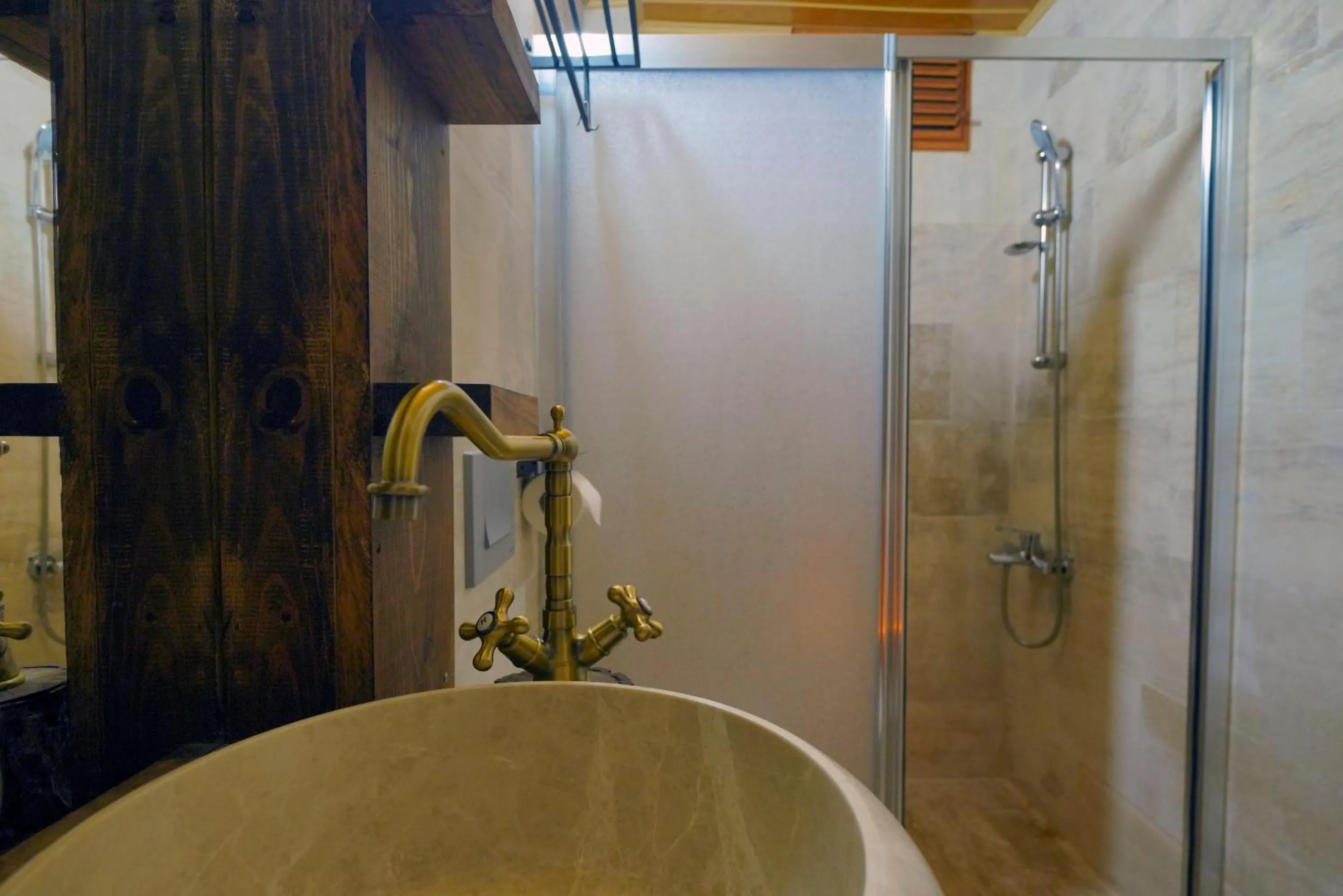 Shower in Babili Cappadocia Cave