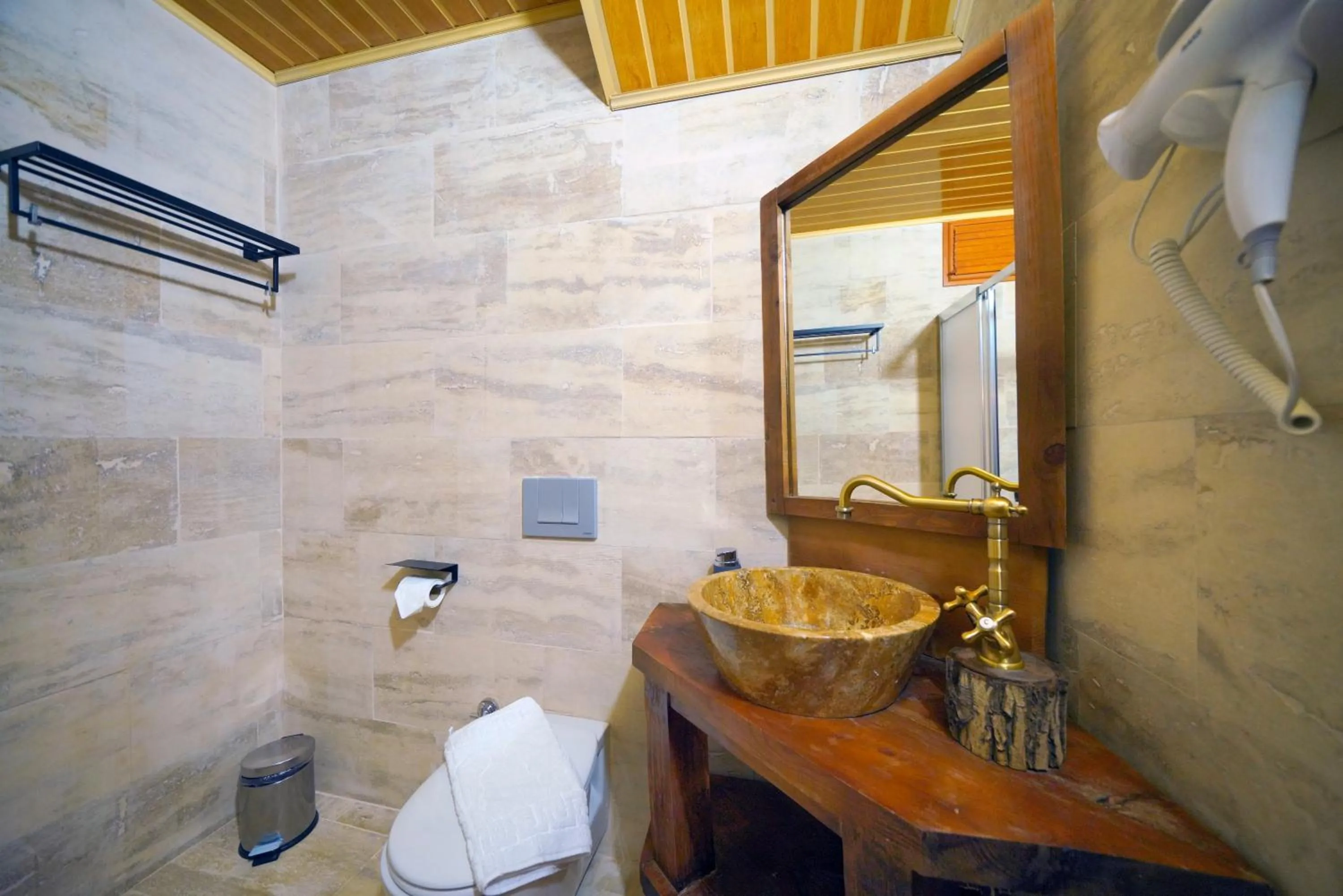 Shower in Babili Cappadocia Cave