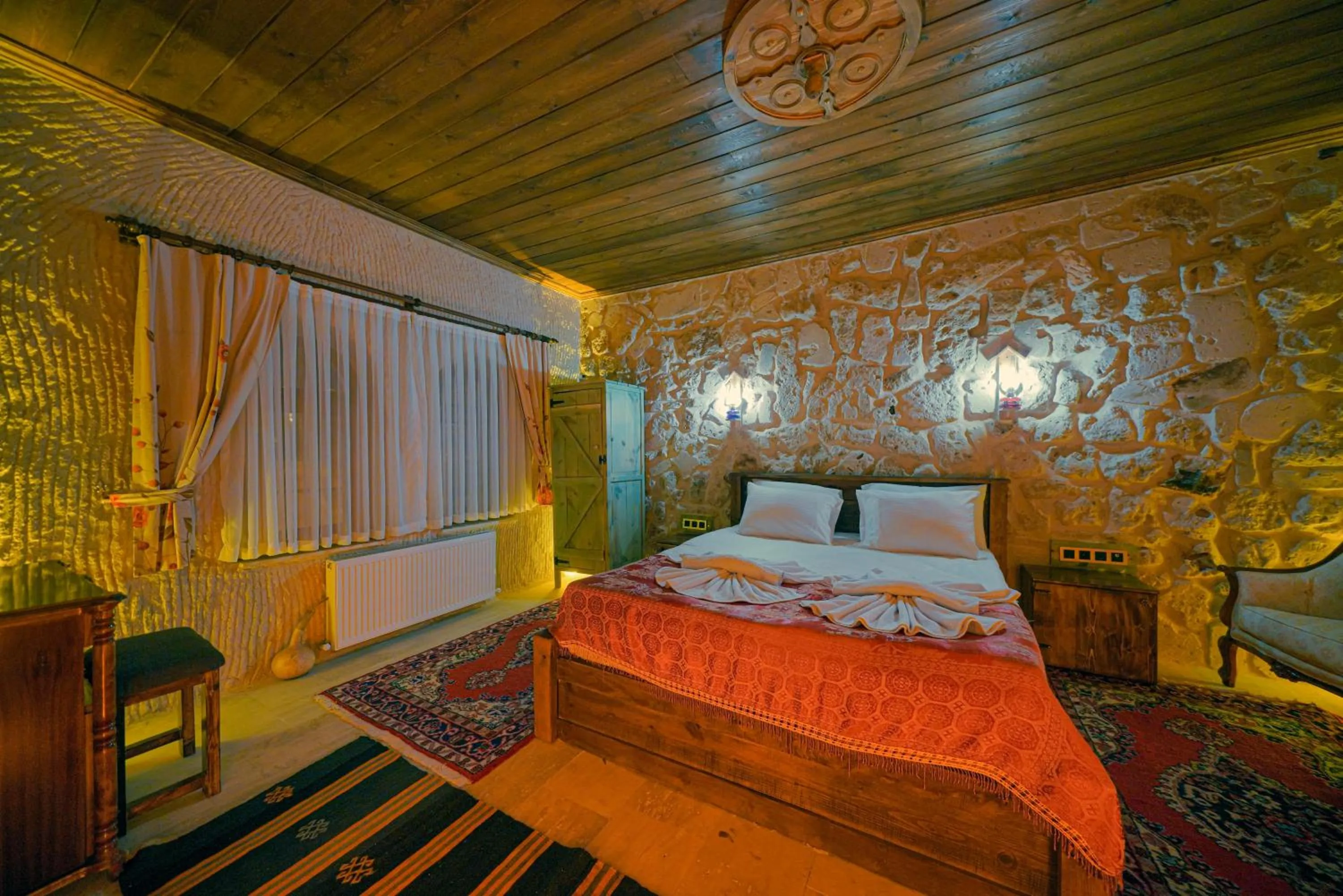 Bed in Babili Cappadocia Cave