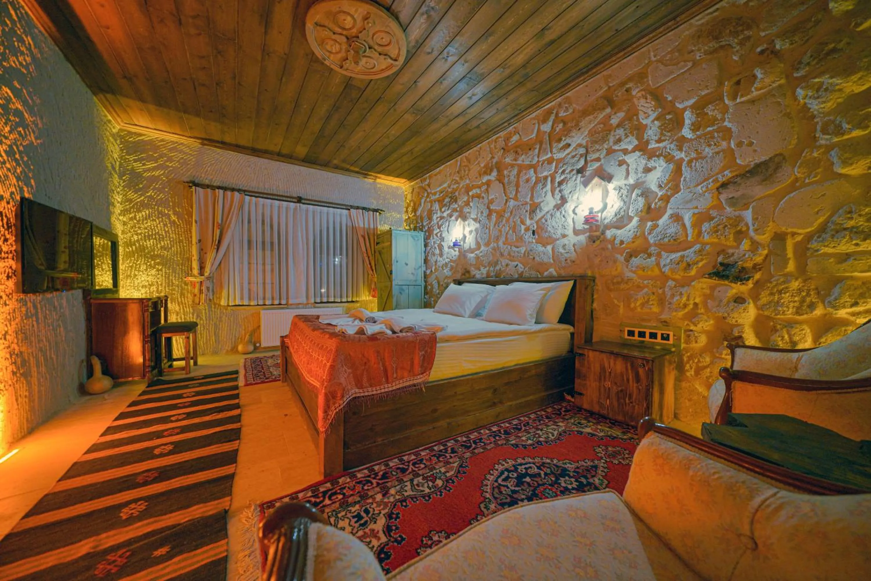 Bed in Babili Cappadocia Cave