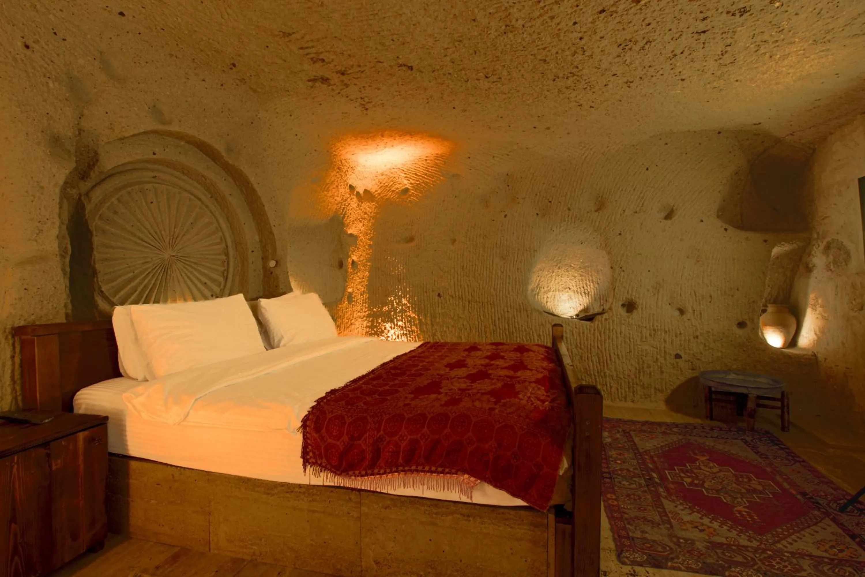 Bed in Babili Cappadocia Cave