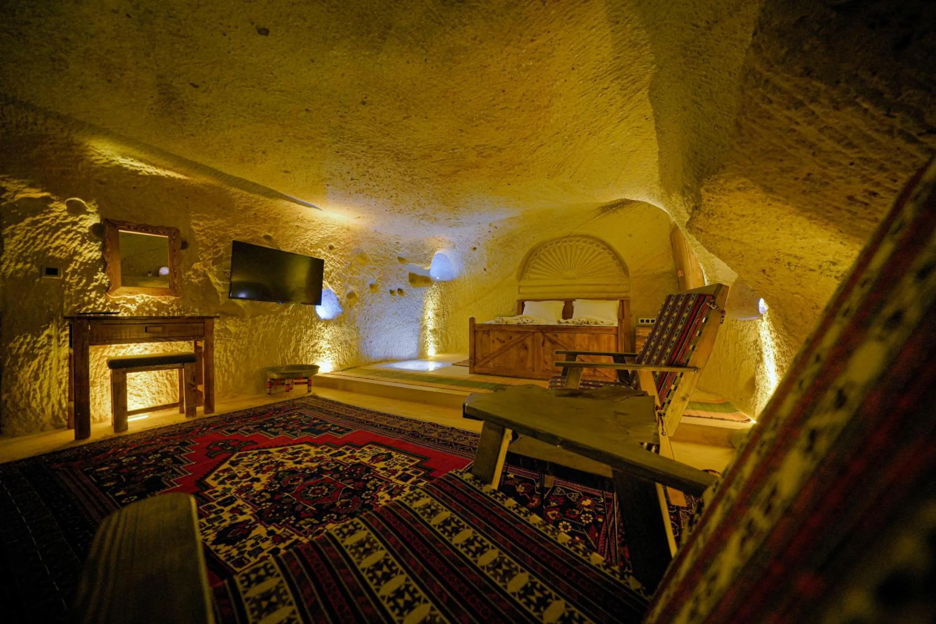 Bed in Babili Cappadocia Cave