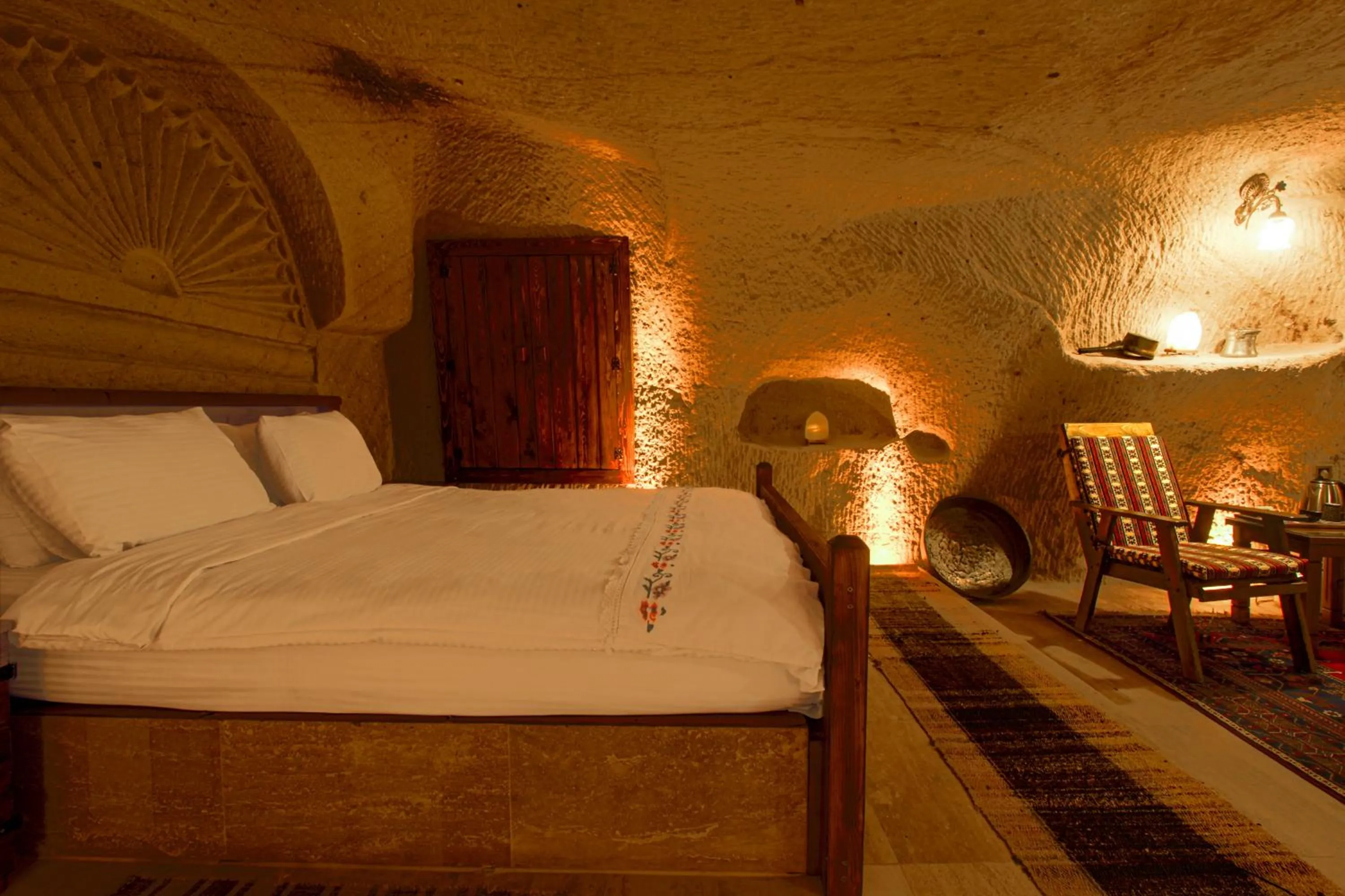 Bedroom, Bed in Babili Cappadocia Cave