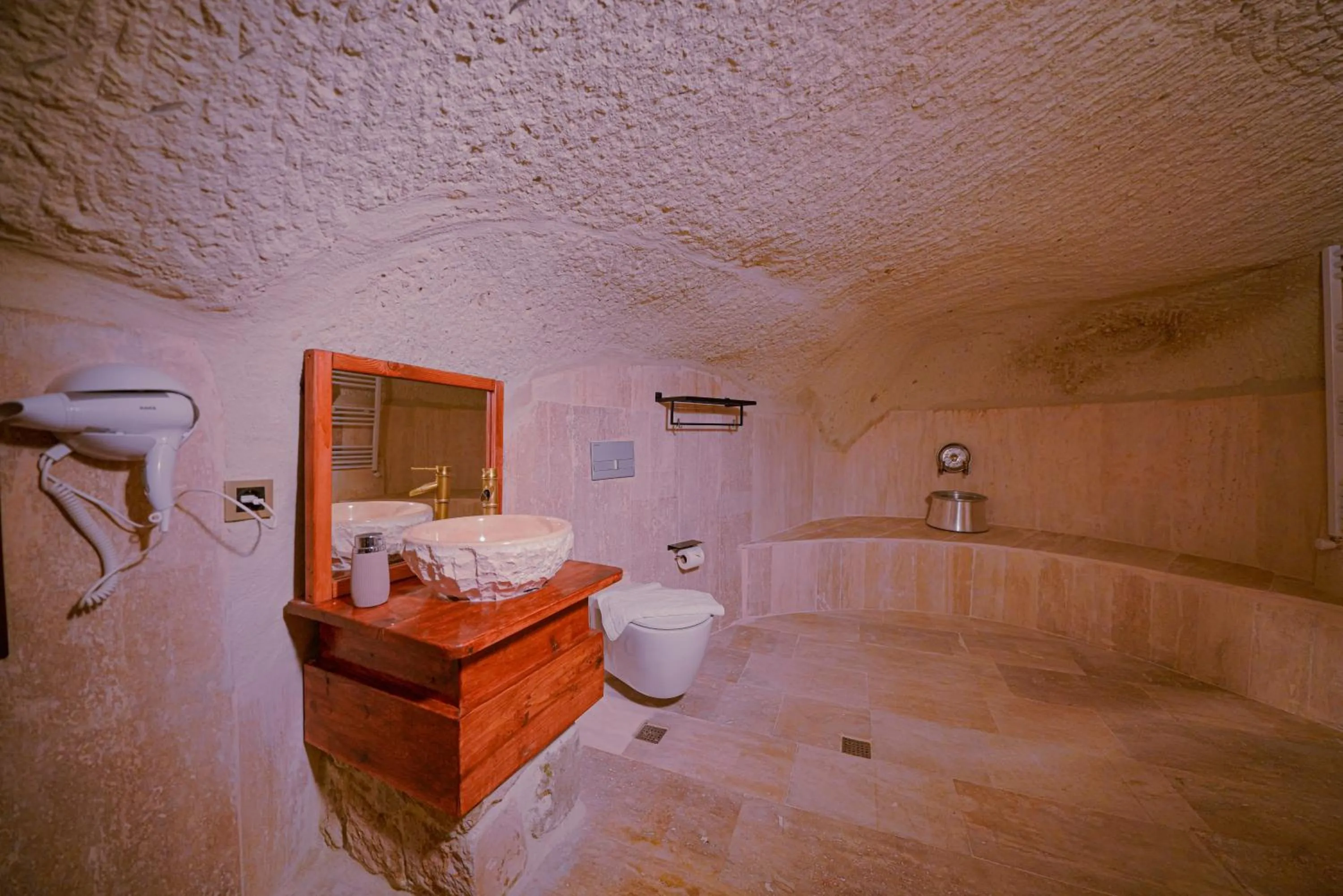 Bathroom in Babili Cappadocia Cave