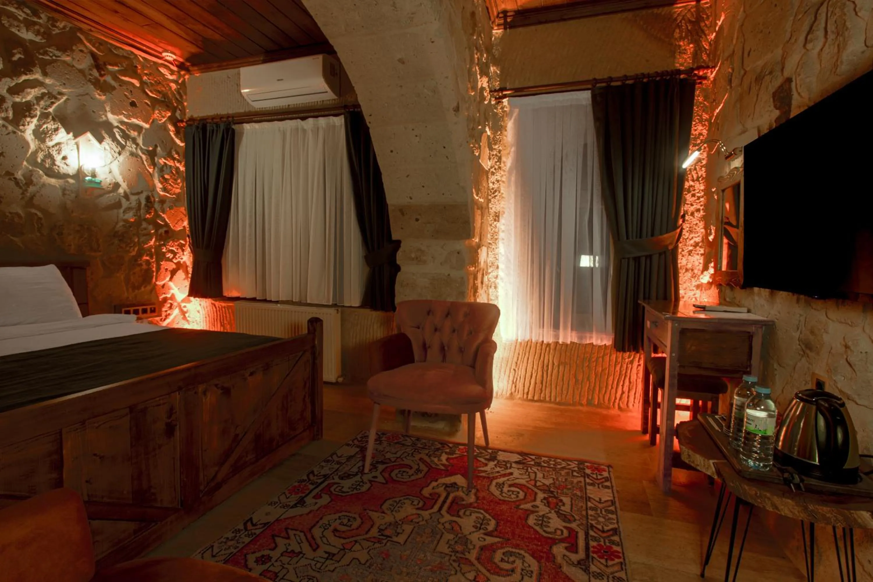 TV and multimedia in Babili Cappadocia Cave