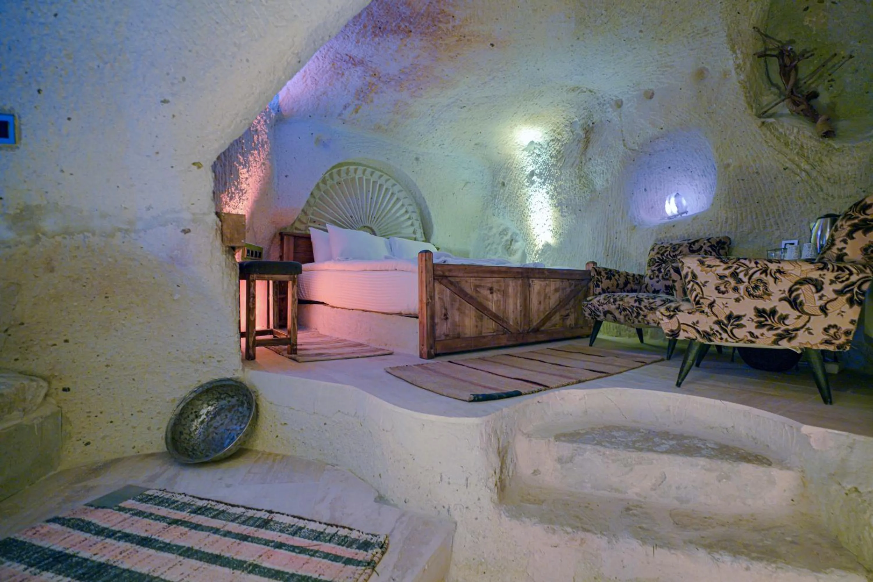 Bed in Babili Cappadocia Cave