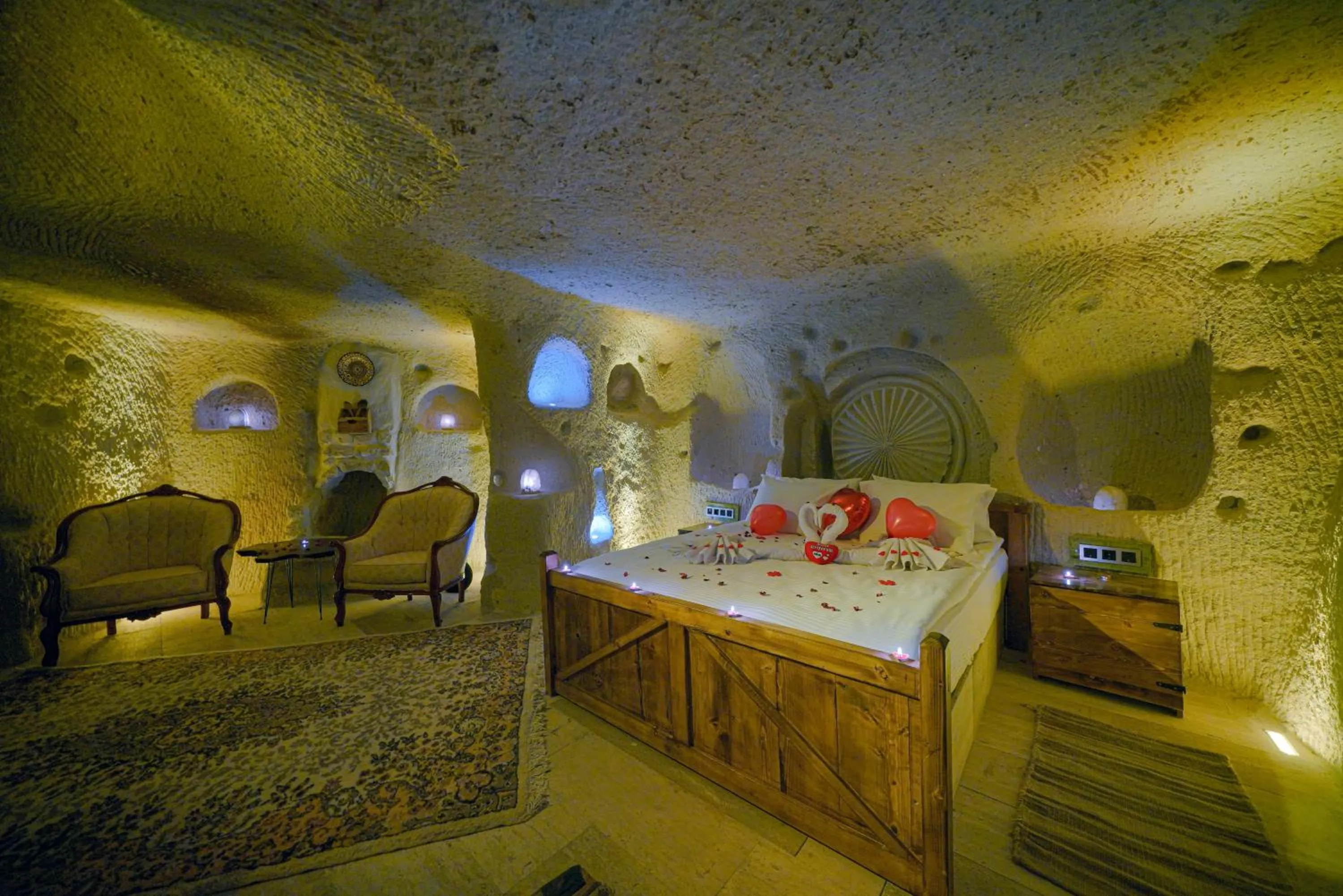 Bed in Babili Cappadocia Cave